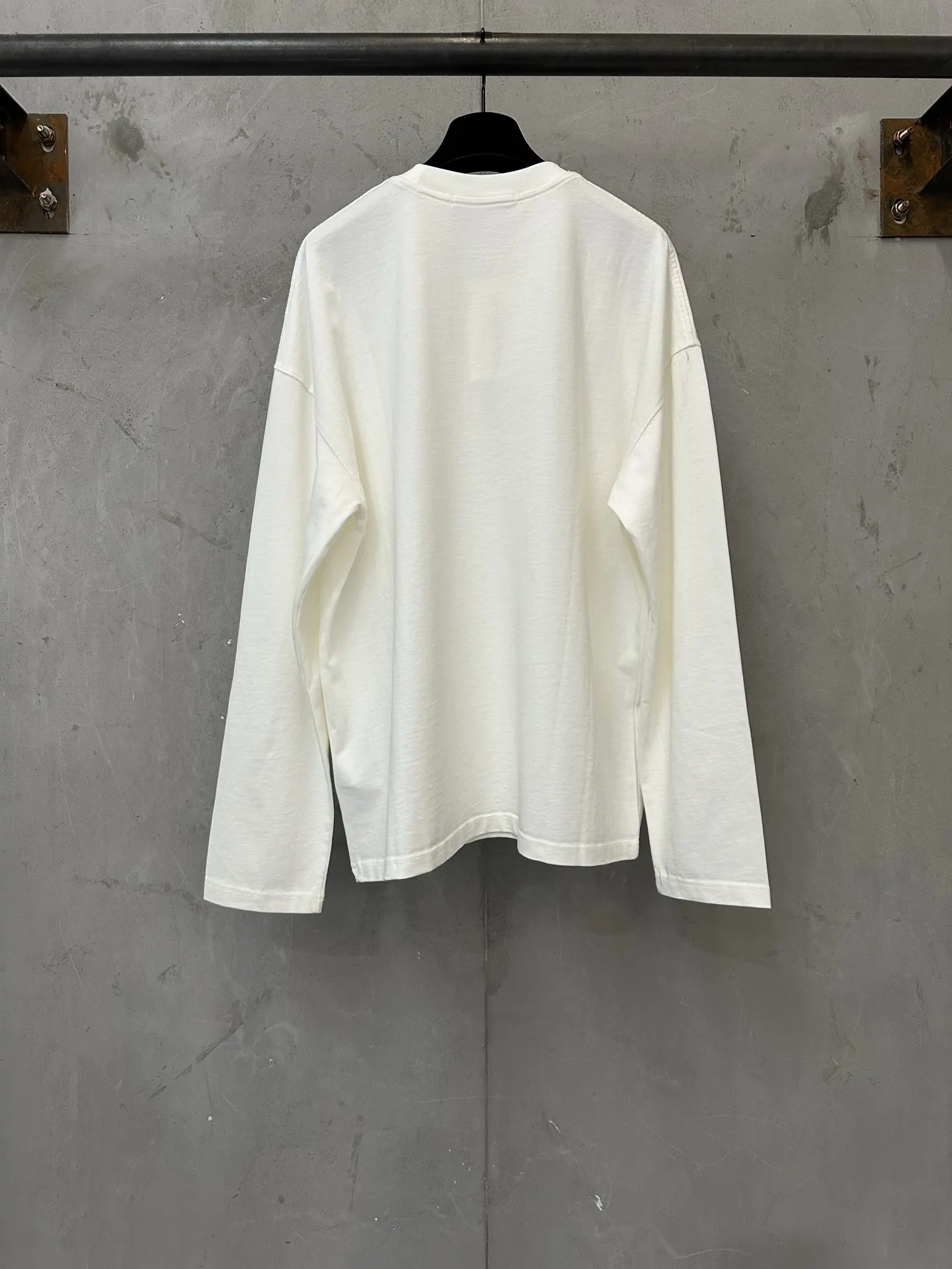 Logo Print Long-Sleeve Cotton T-Shirt D23024430 — view 2
