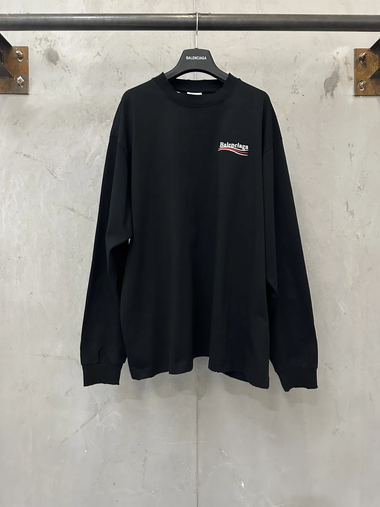 Political Campaign Embroidered Long-Sleeve T-Shirt D23021946