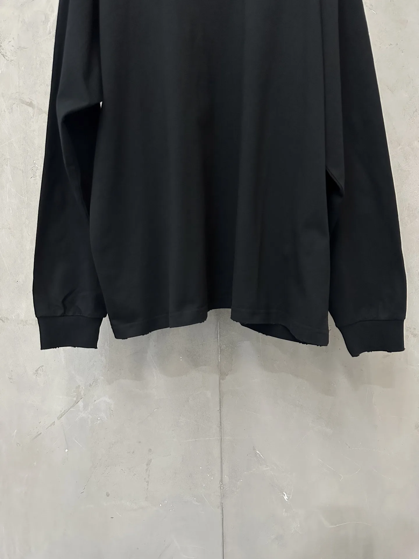 Political Campaign Embroidered Long-Sleeve T-Shirt D23021946 — view 4