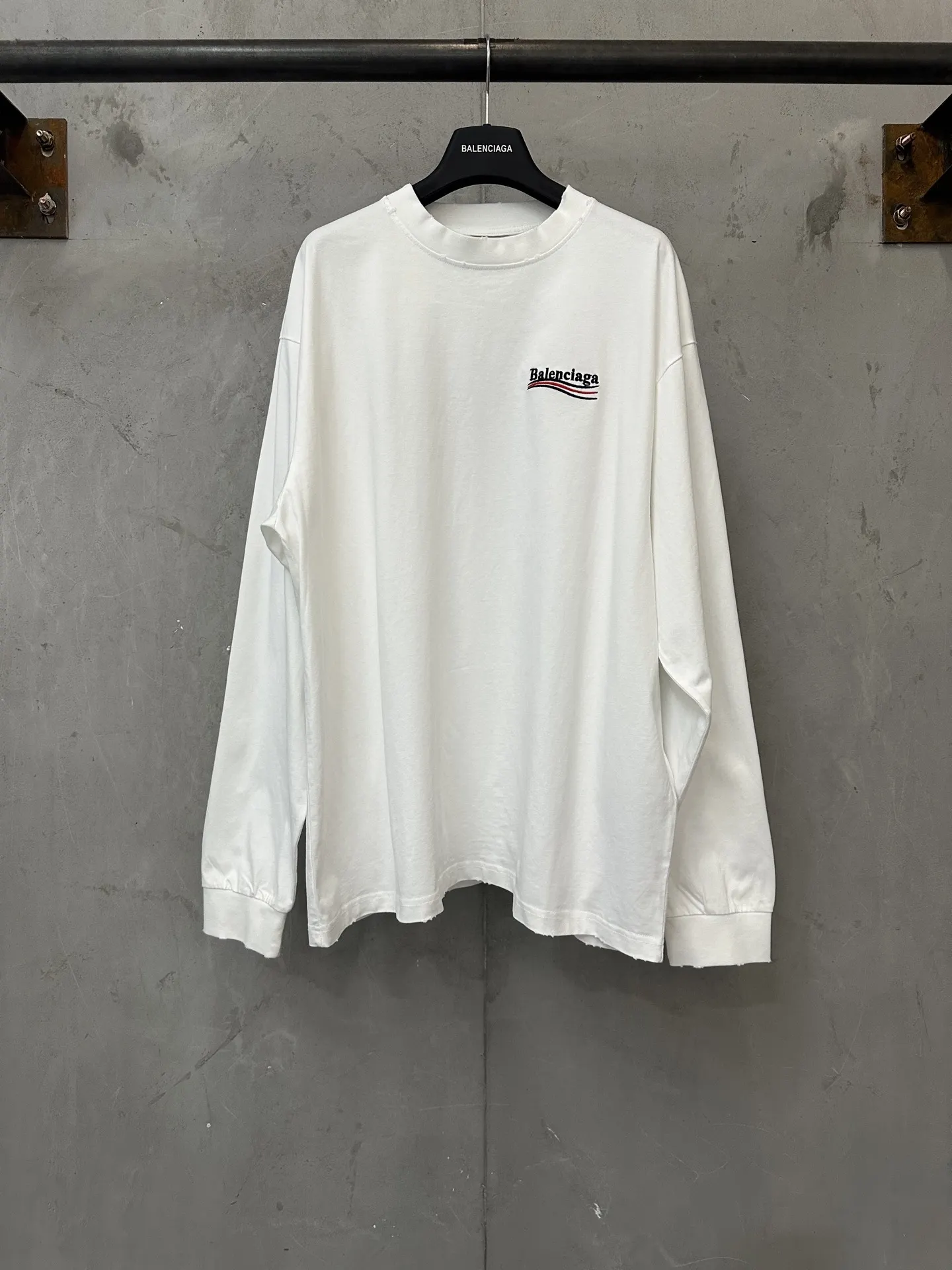 Political Campaign Distressed Long-Sleeve T-Shirt D23021947