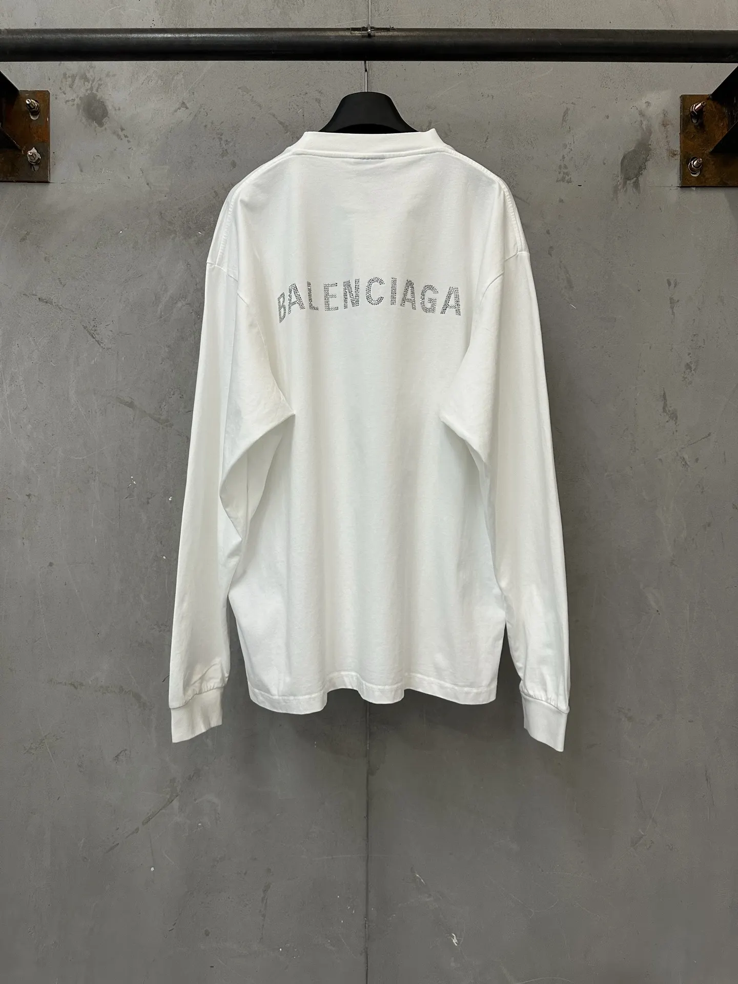 Rhinestone Logo Long-Sleeve T-Shirt D23024451 — view 2