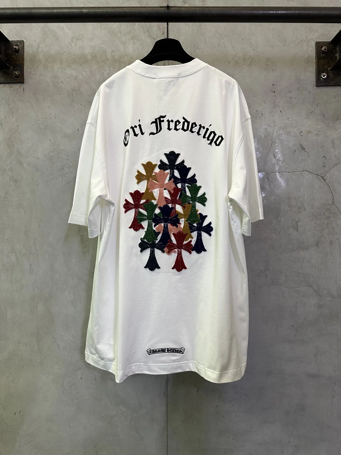 Embroidered Cross Logo Cotton T-Shirt D23012833 — view 2