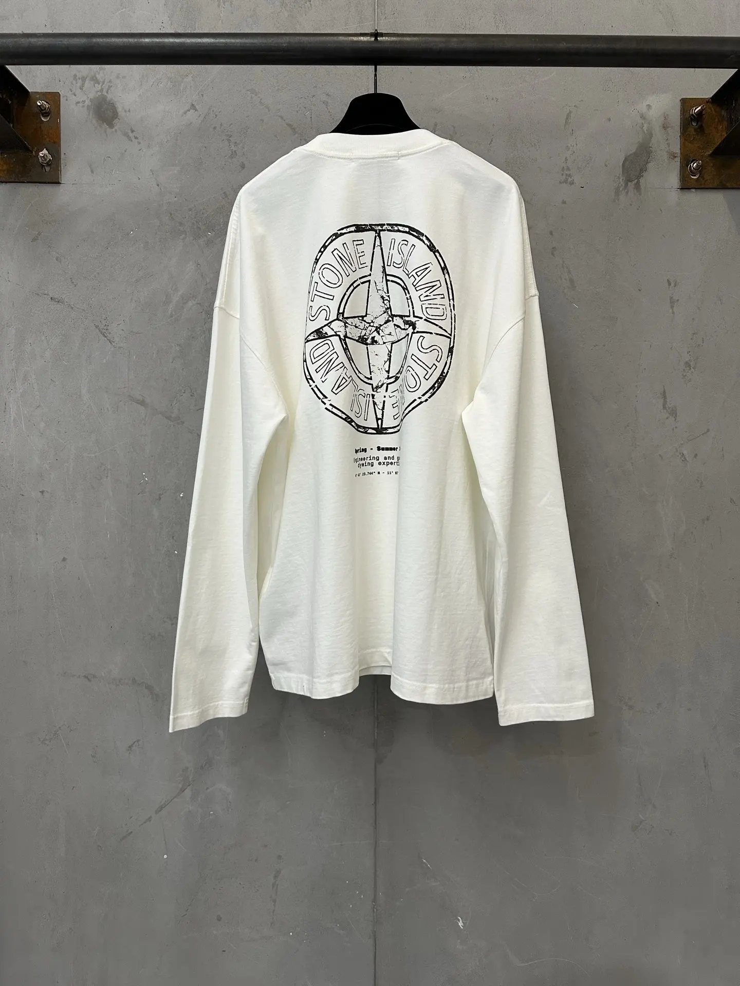 Triomphe Logo Zip-Up Ribbed Knit Hoodie D23023530 — view 2