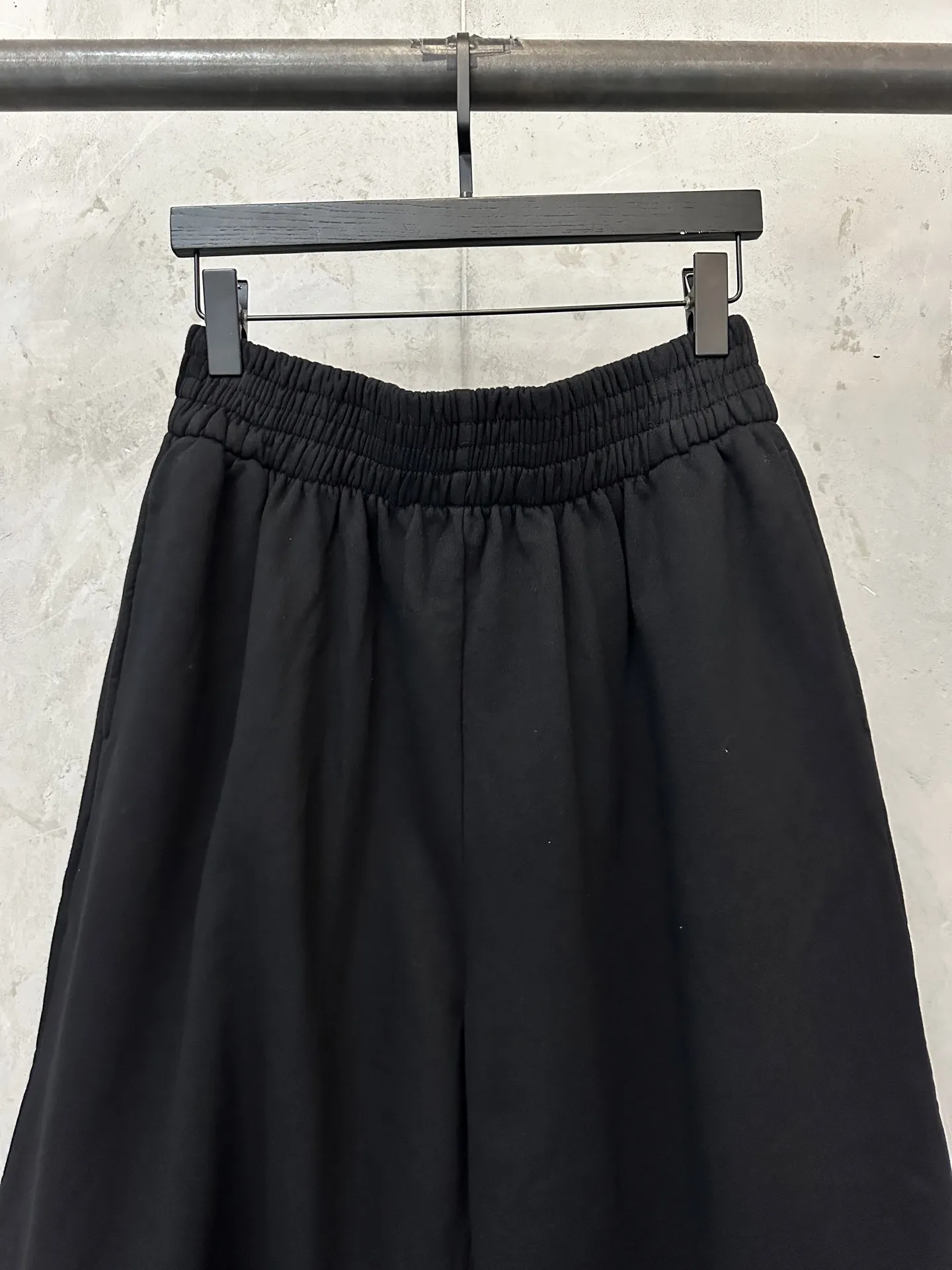 Logo-Embroidered Cotton-Jersey Shorts D24020187 — view 3
