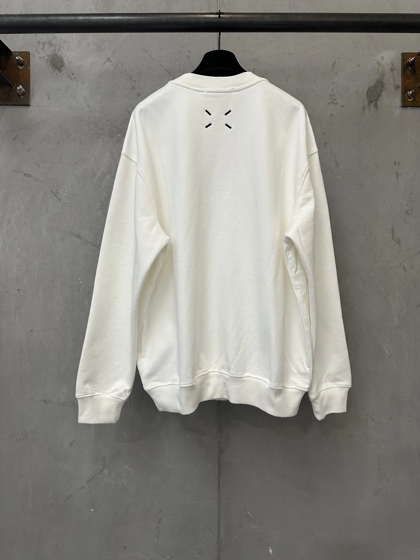 MM6 Embroidered Heavyweight Cotton Sweatshirt D25021819 — view 2