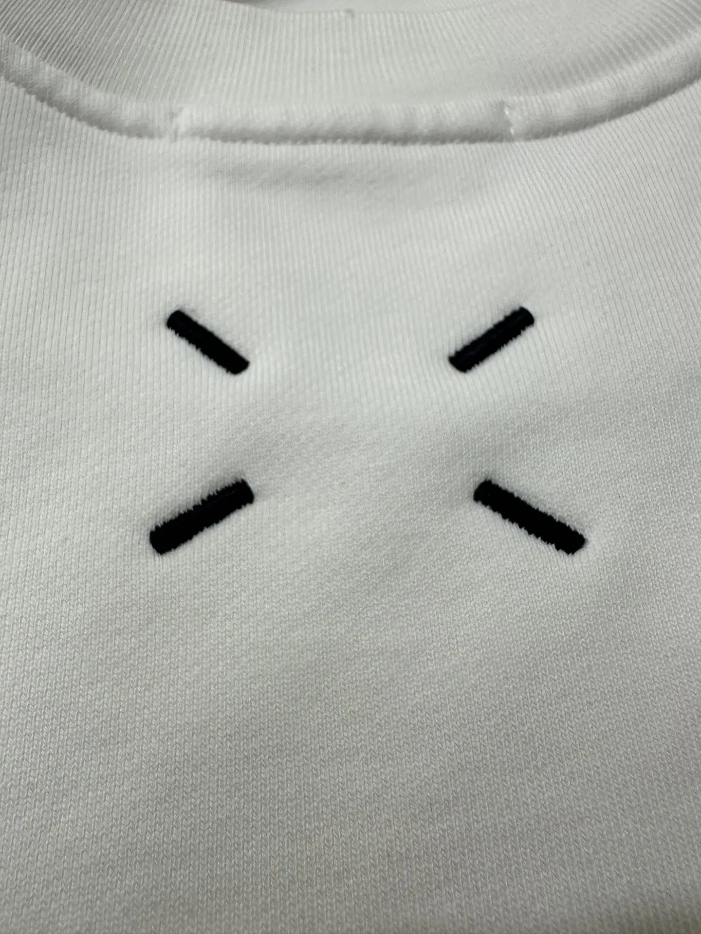 MM6 Embroidered Heavyweight Cotton Sweatshirt D25021819 — view 8