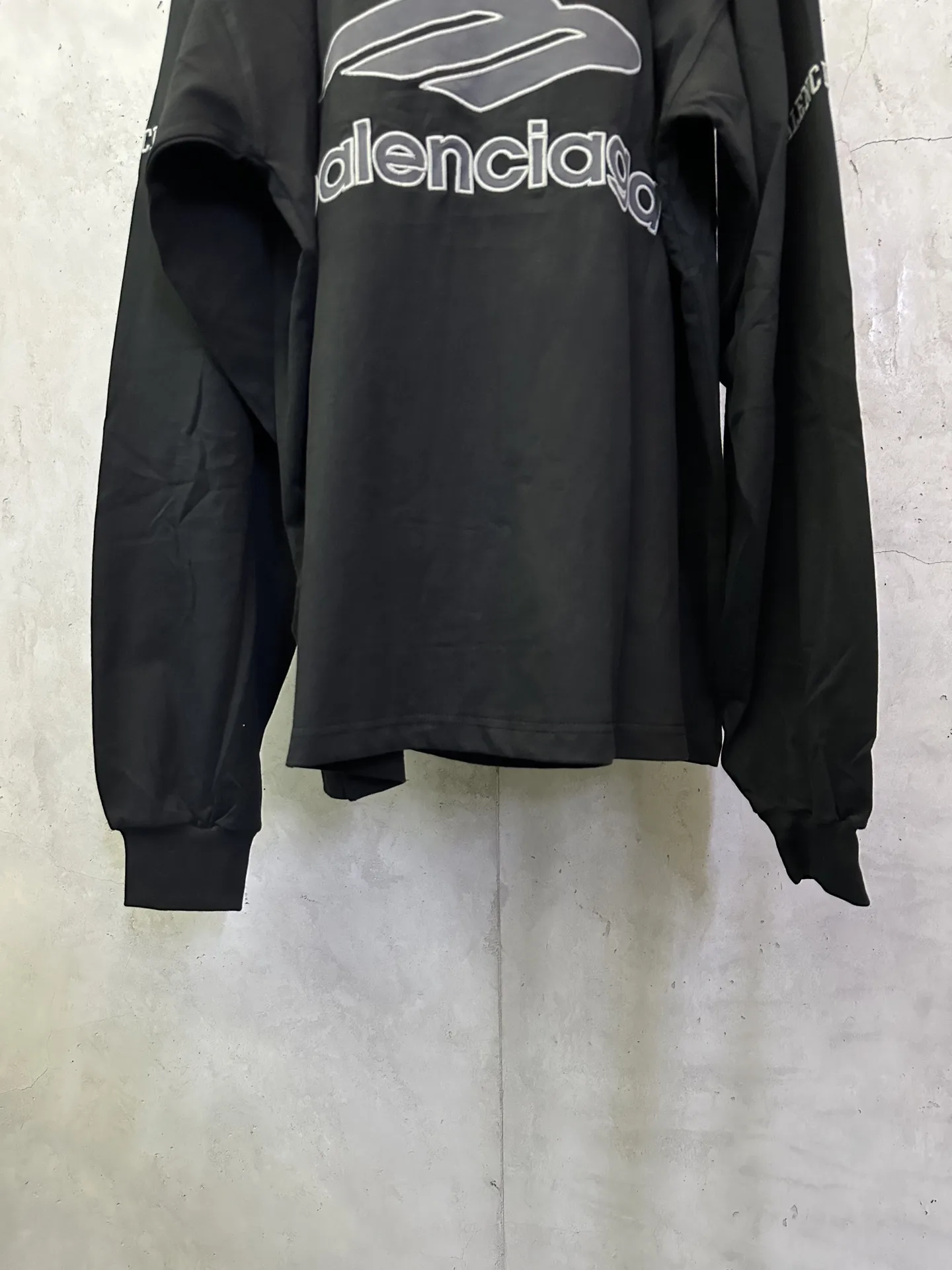Football Embroidered Long-Sleeve Jersey D25511913 — view 6
