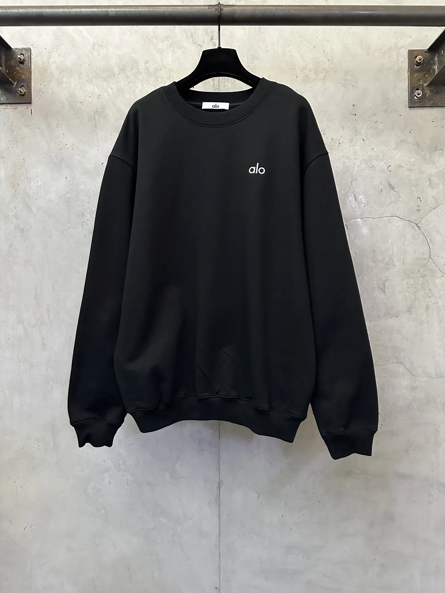 Accolade Heavyweight Cotton-Blend Sweatshirt D25521826