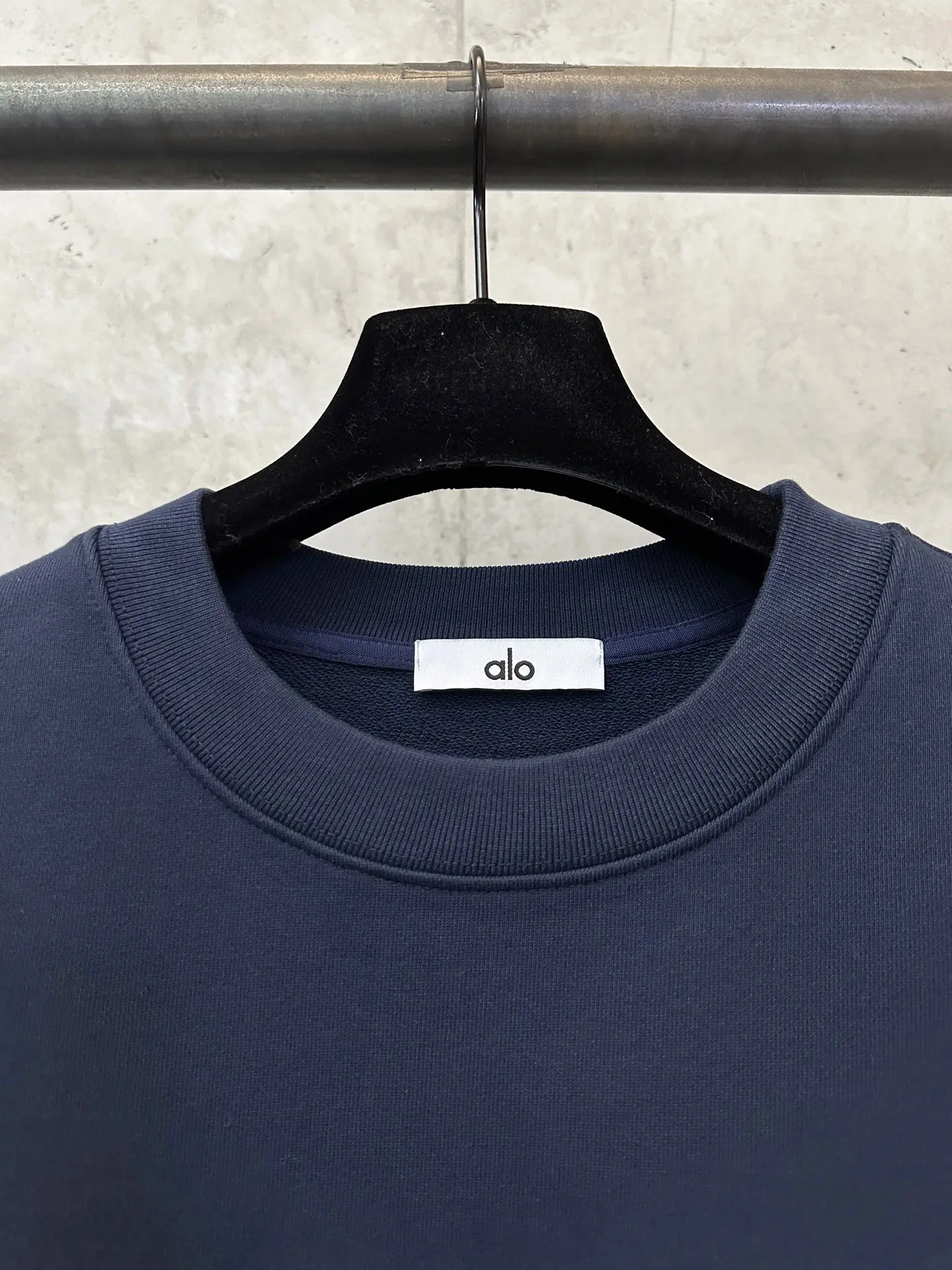 Accolade Heavyweight Cotton Crew-Neck Sweatshirt D25521828 — view 7