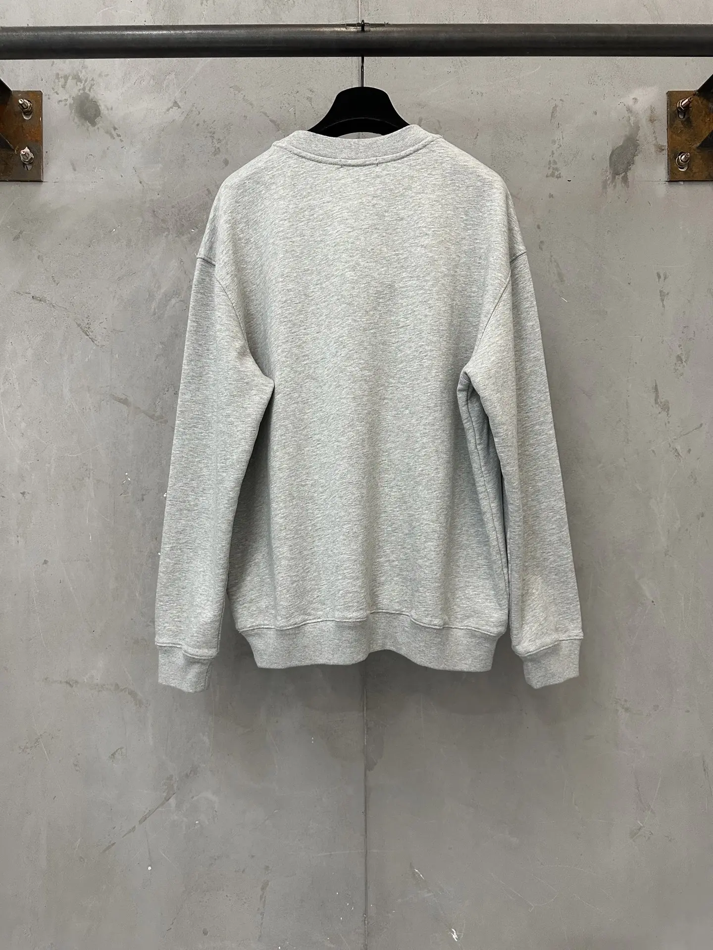Triomphe Logo Embroidered Cotton Sweatshirt D26024411 — view 2