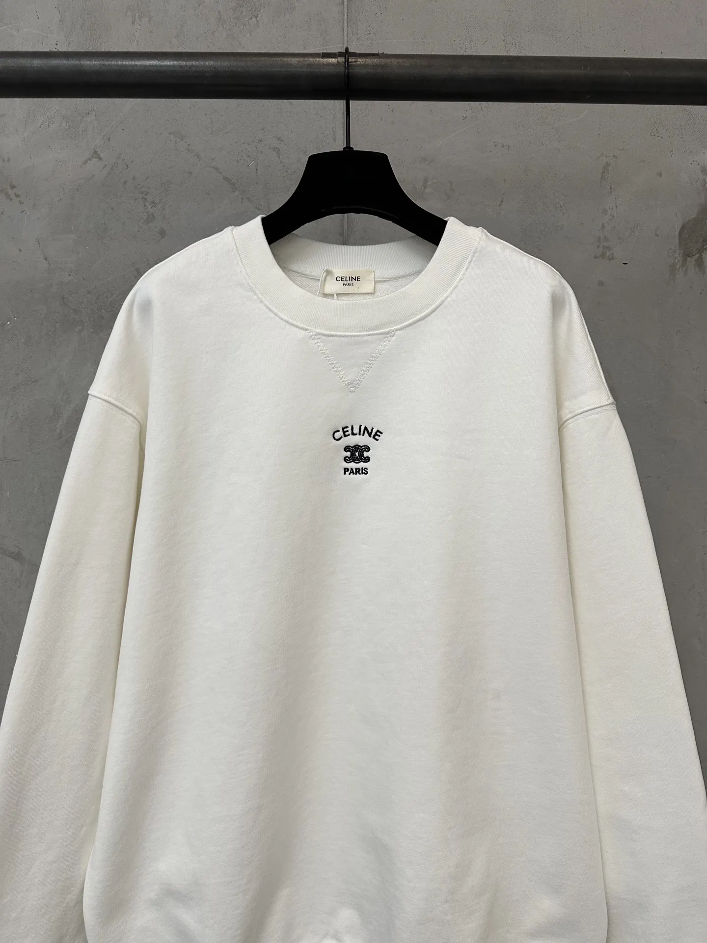 Triomphe Logo Embroidered Cotton Sweatshirt D26024410 — view 3