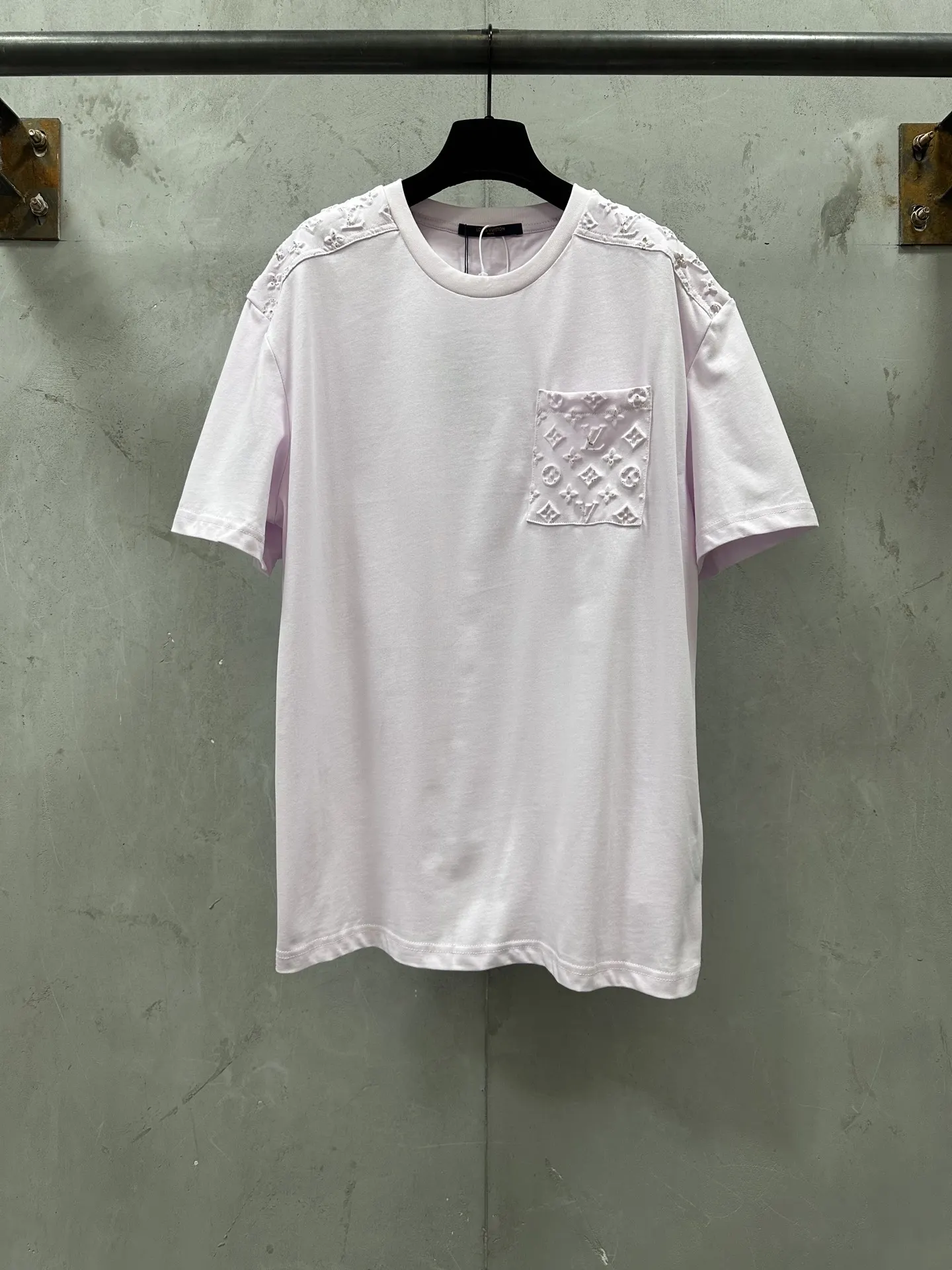 Monogram Embossed Pocket T-Shirt D26020128