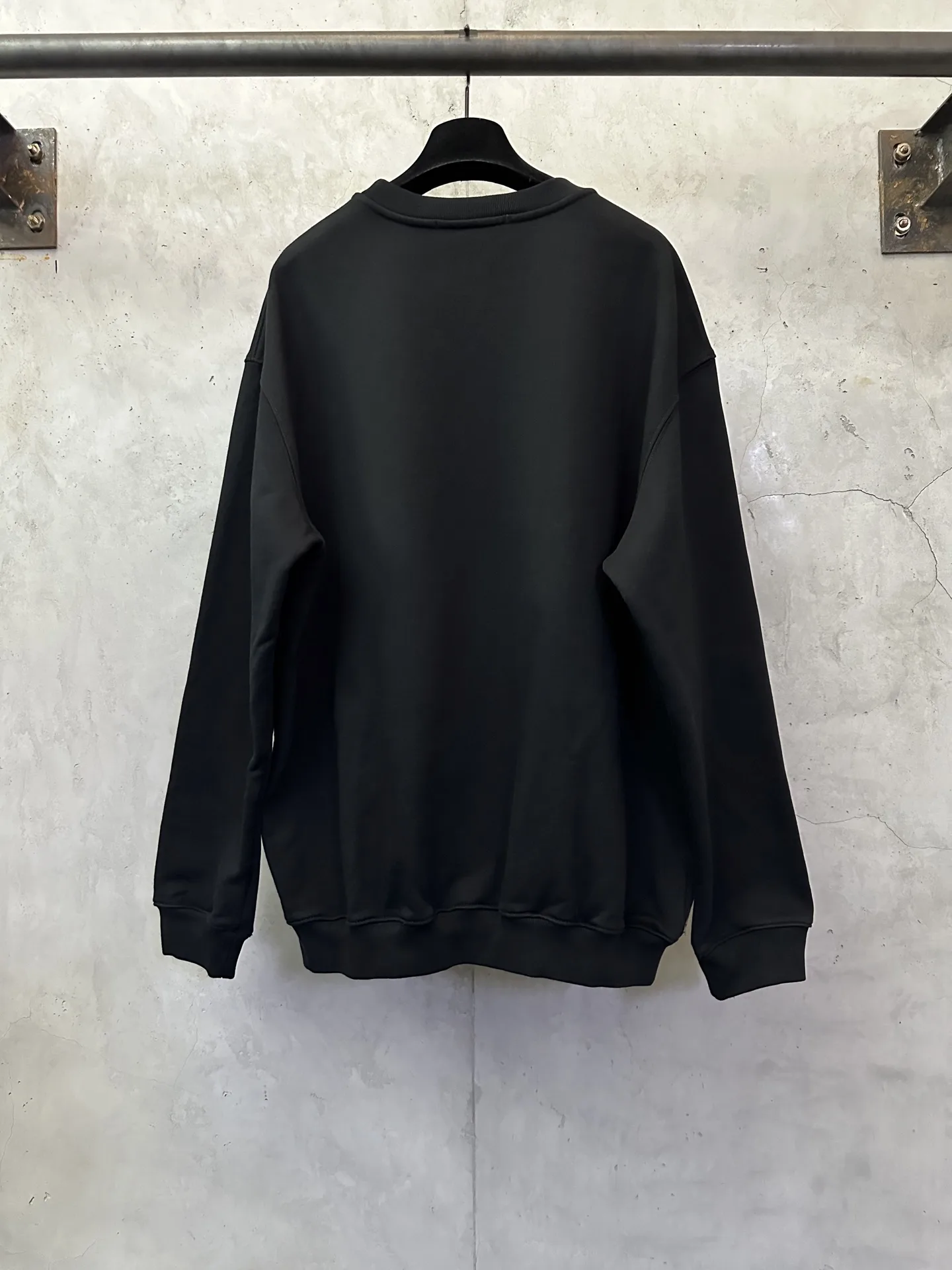 Logo Print Heavyweight Cotton Sweatshirt D26023532 — view 2