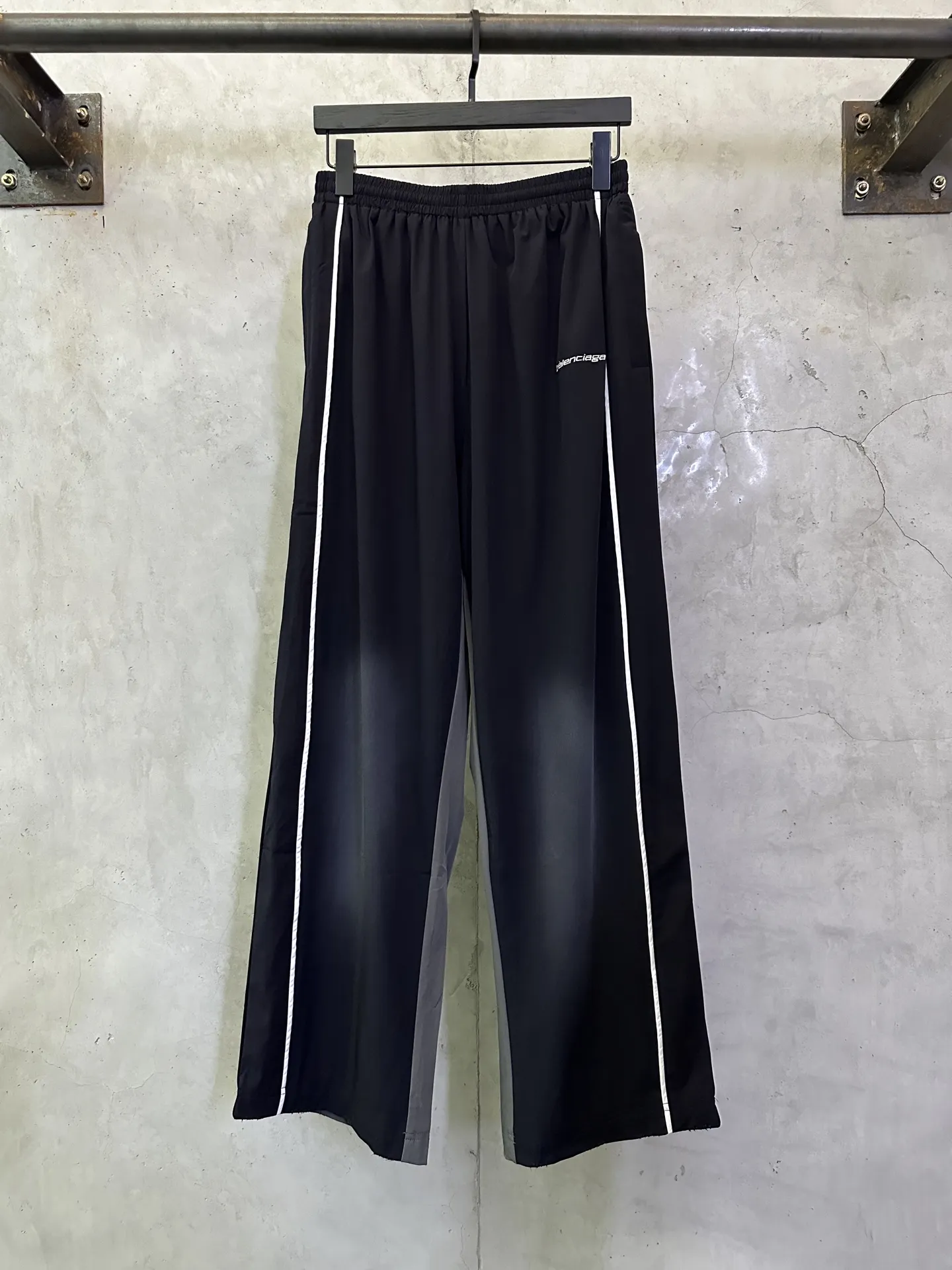 Logo-Print Panelled Wide-Leg Track Pants D27012814