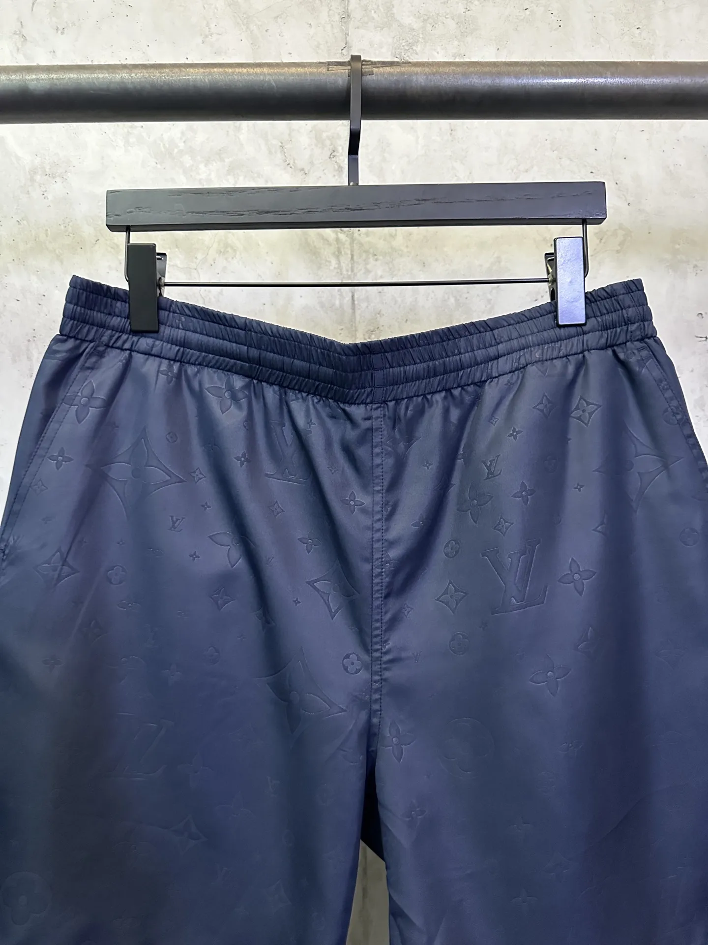 Monogram Embossed Swim Shorts D28012797 — view 3