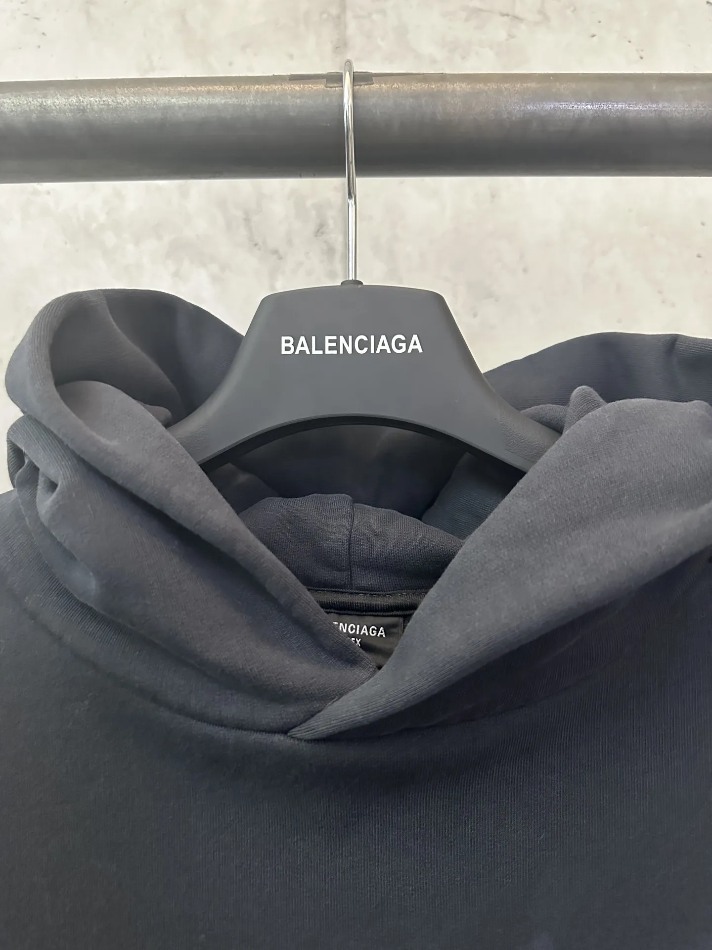 Logo Embroidered Oversized Hoodie D31020148 — view 7