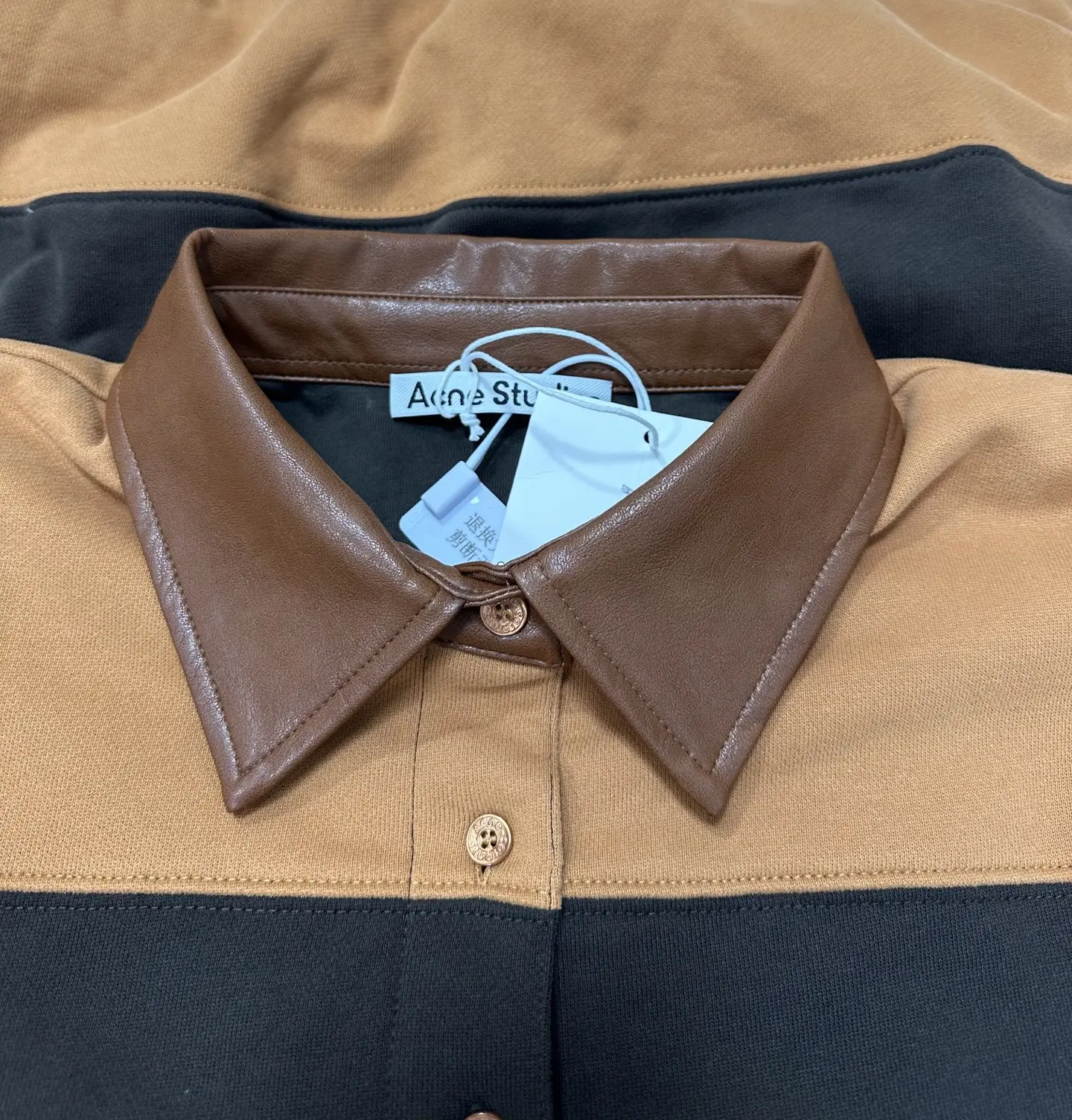 Contrast Stripe Leather-Collar Sweatshirt D35021801 — view 6