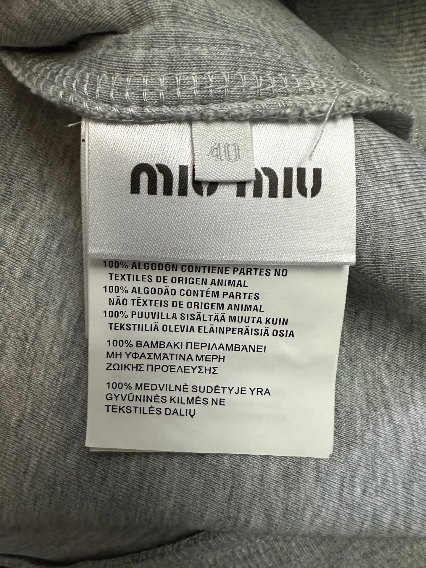 Logo-Embroidered Zip-Up Hoodie D37024406 — view 9