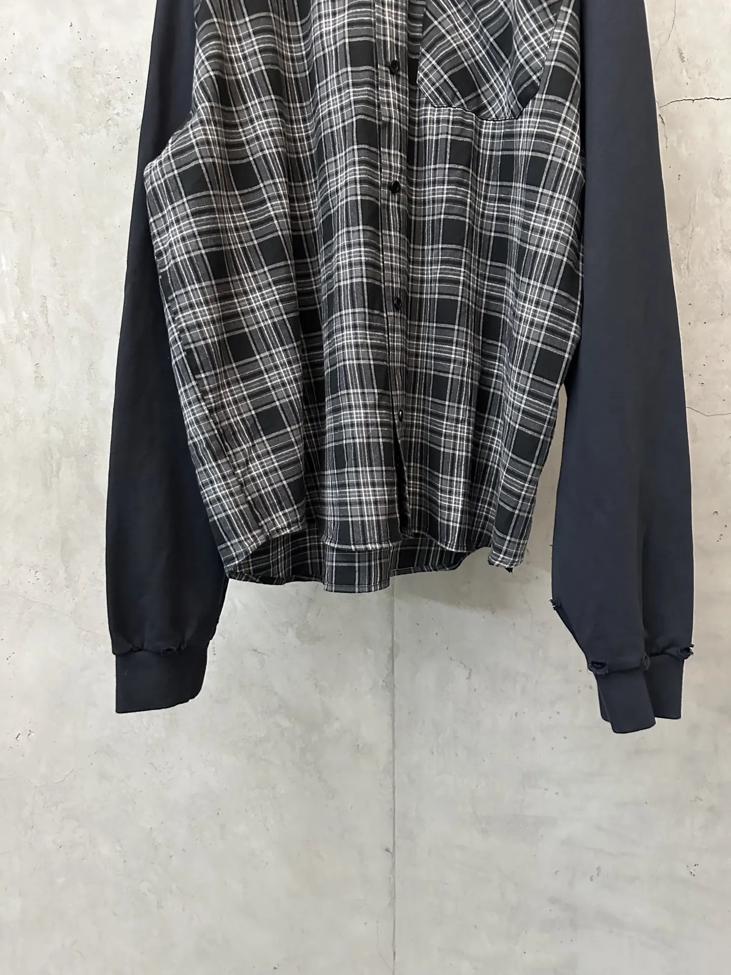 Panelled Checked Hooded Jacket D40012331 — view 4