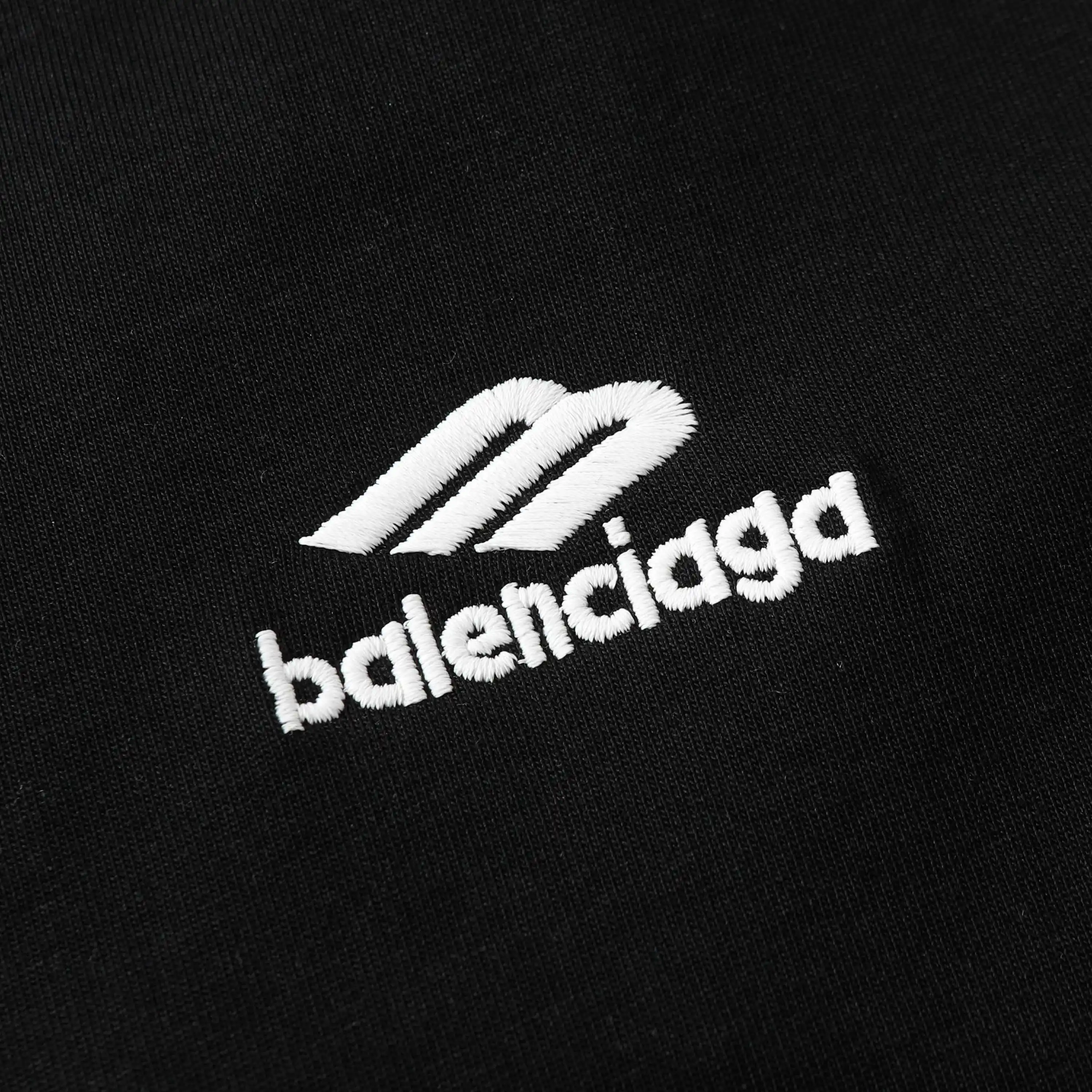 Logo Embroidery Oversized Cotton T-Shirt D15020020 — view 18