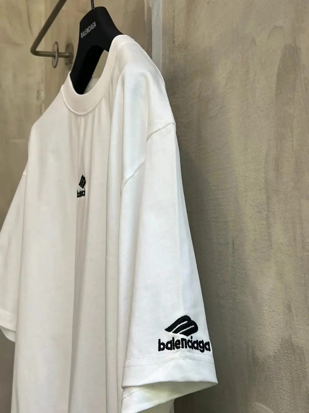 Logo Embroidery Oversized Cotton T-Shirt D15020020 — view 27