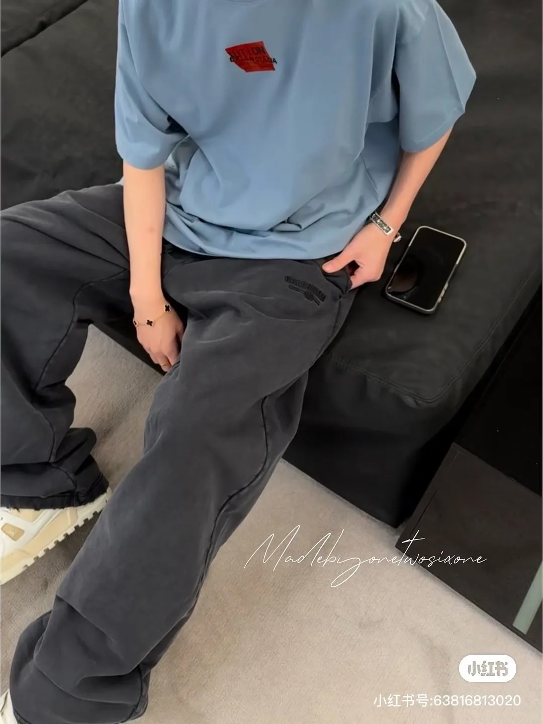 Embroidered Logo Oversized T-Shirt D15520015 — view 6