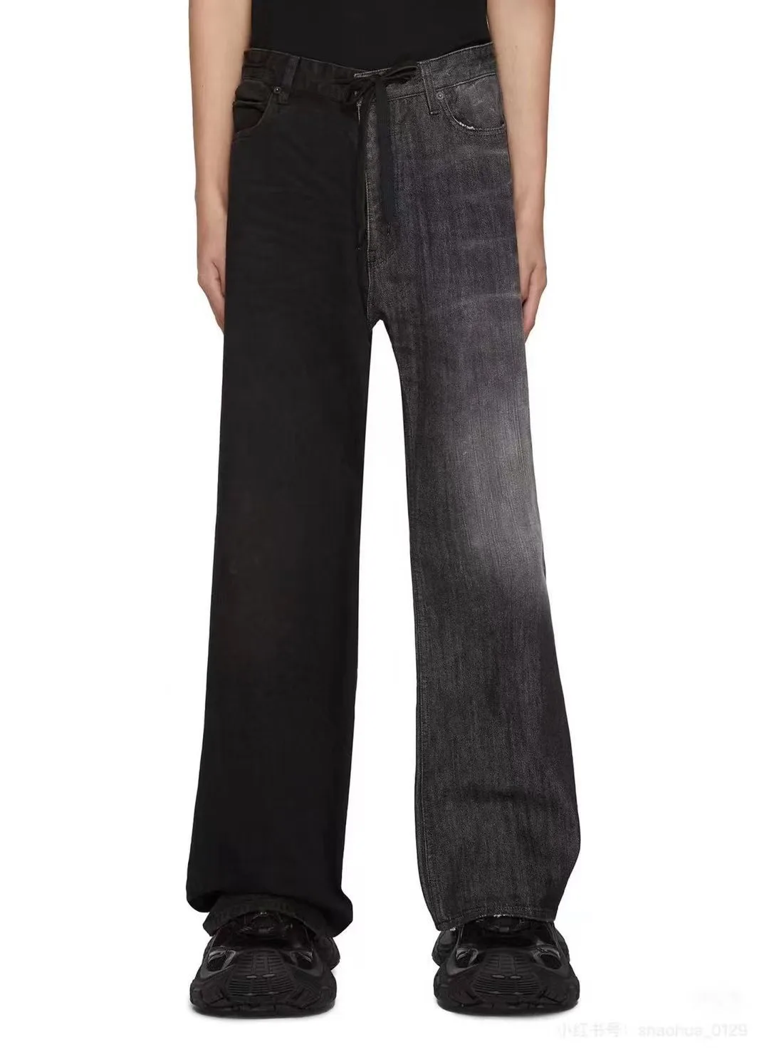 Asymmetric Paneled Straight-Leg Jeans D23521858 — view 2
