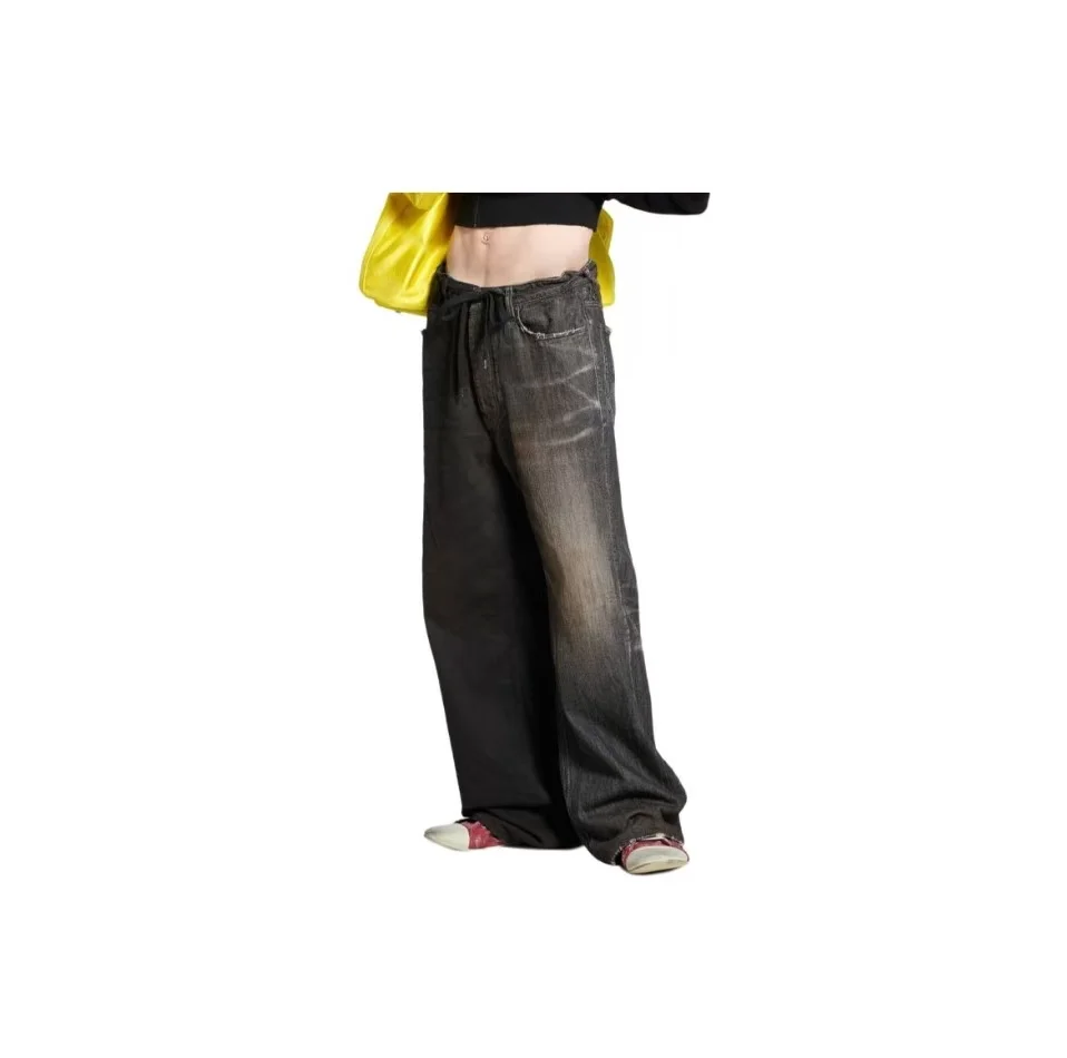 Asymmetric Paneled Straight-Leg Jeans D23521858 — view 6
