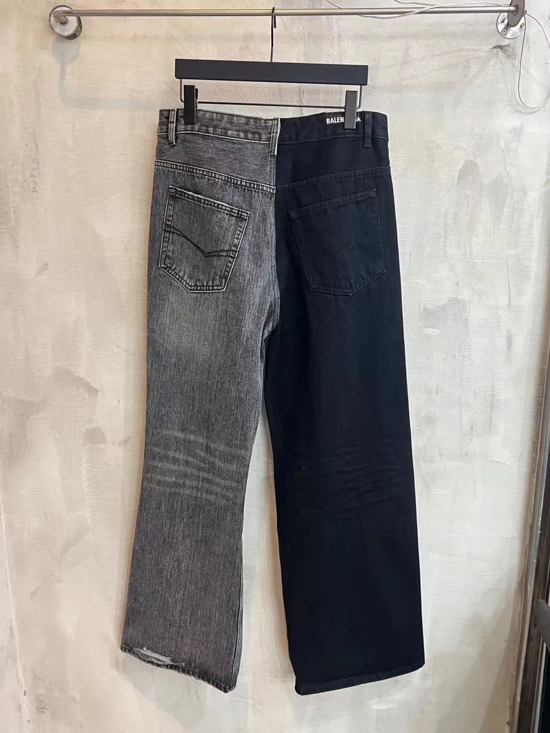 Asymmetric Paneled Straight-Leg Jeans D23521858 — view 10