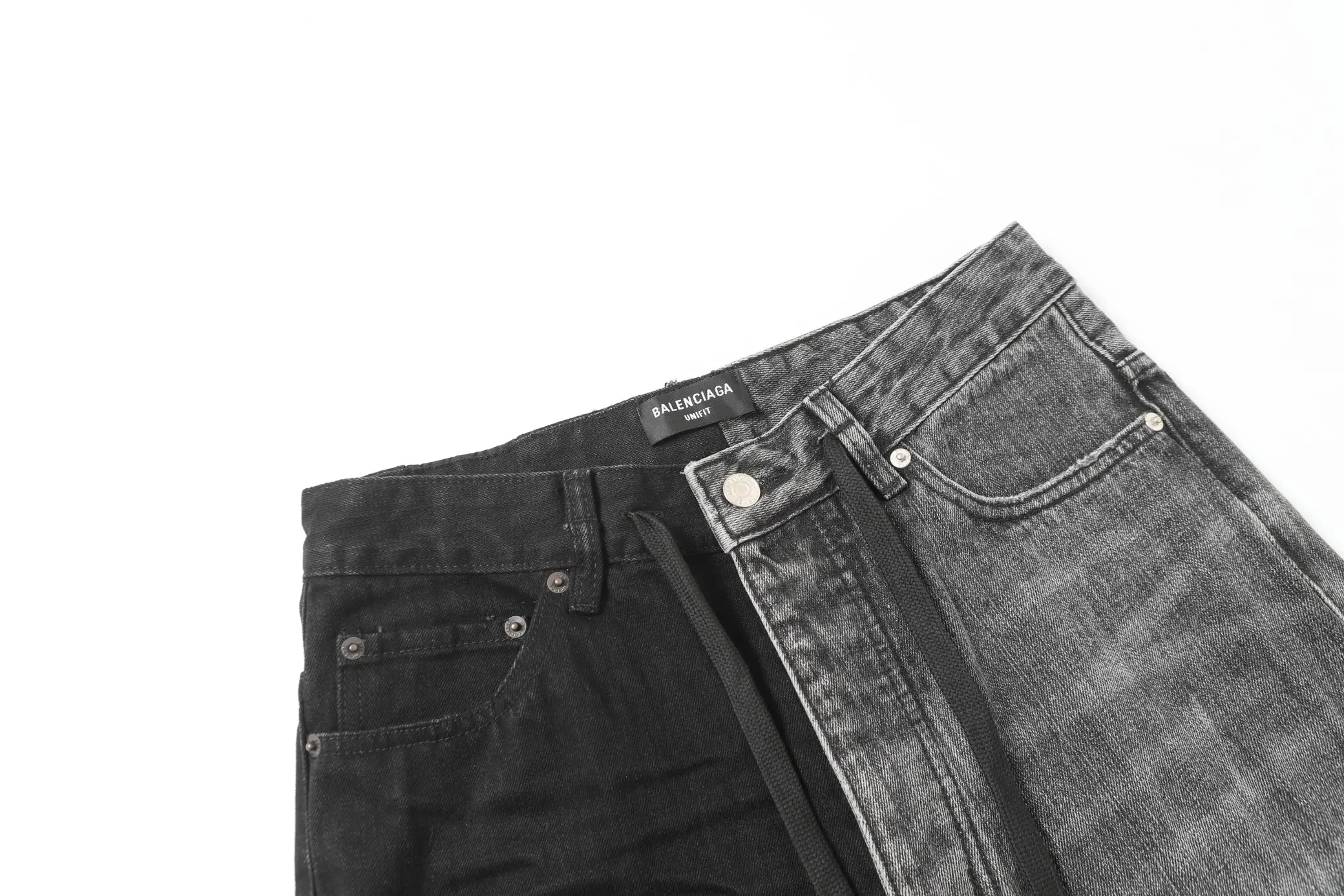 Asymmetric Paneled Straight-Leg Jeans D23521858 — view 21