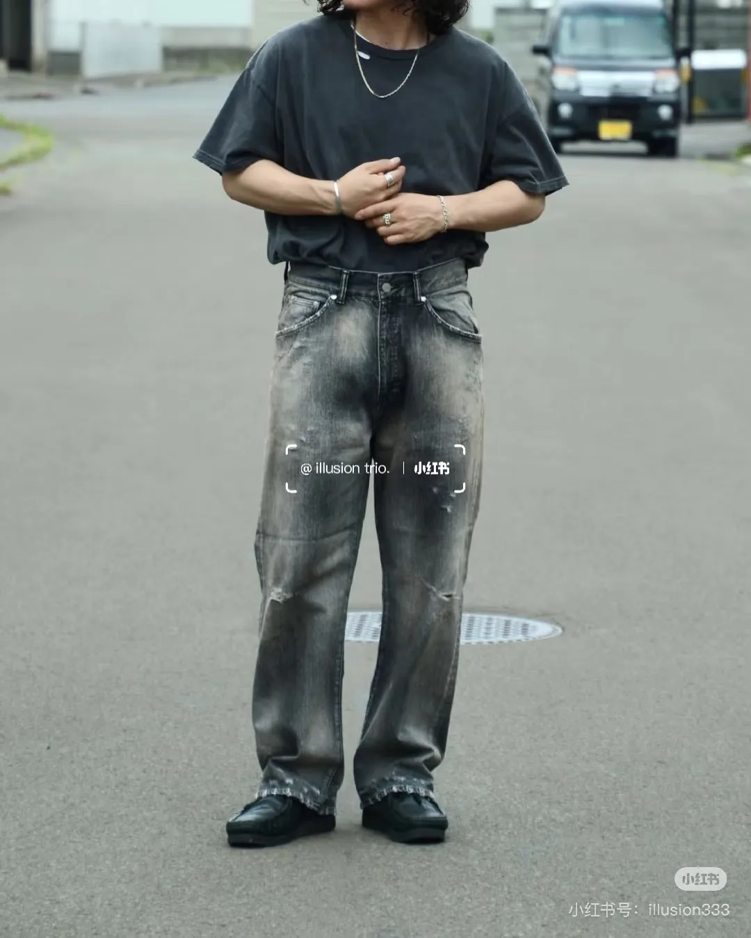 Distressed Tapered Selvedge Denim Jeans D22519922