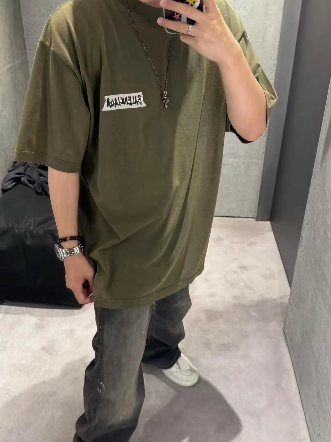 Tape Logo Oversized Cotton T-Shirt D15020048 — view 10