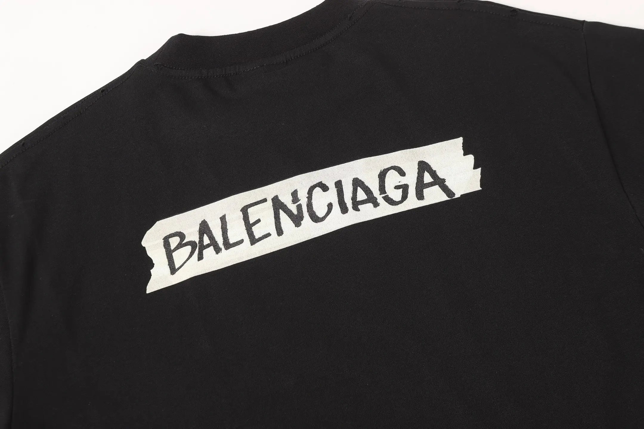 Tape Logo Oversized Cotton T-Shirt D15020050 — view 6