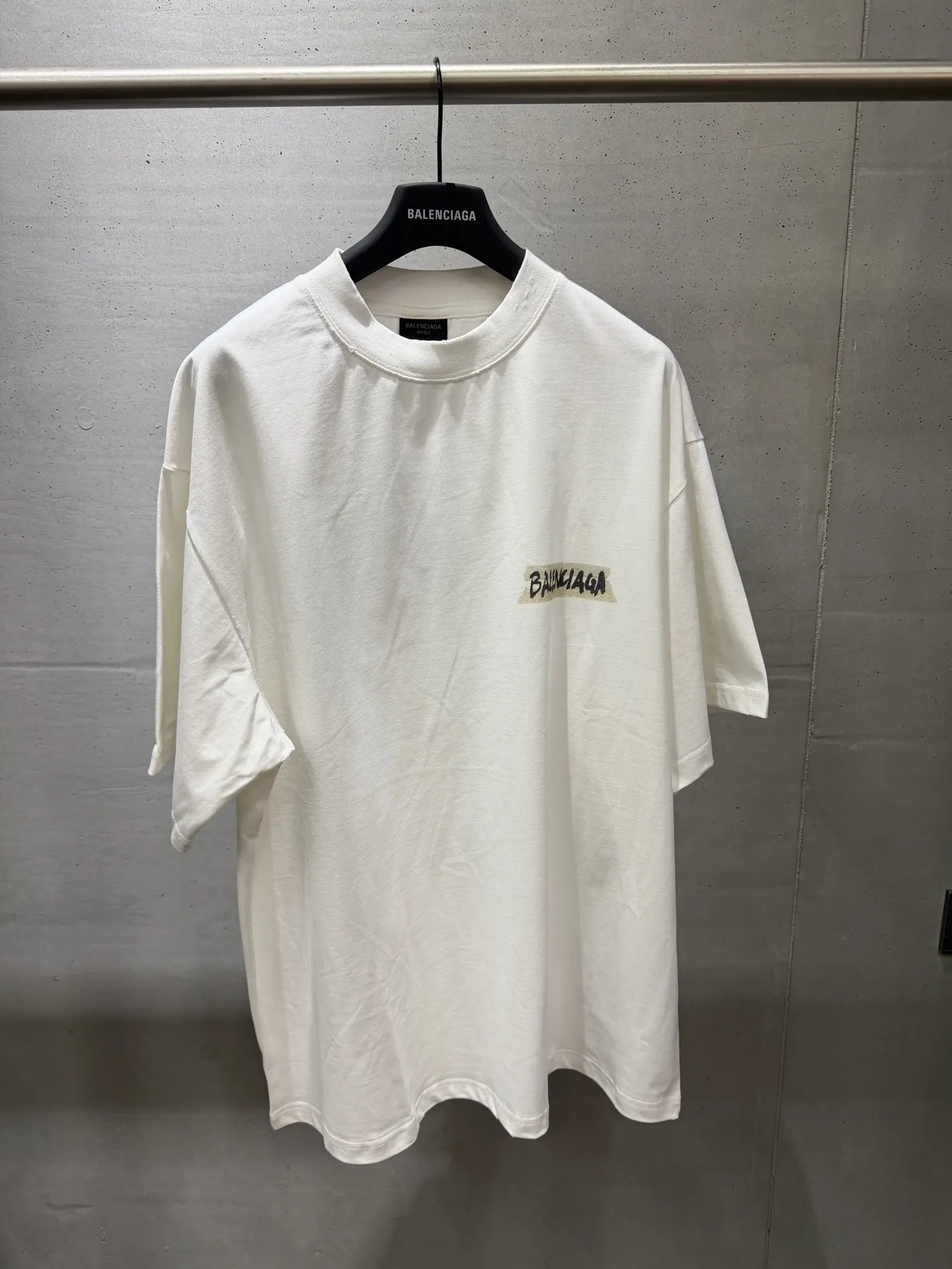 Tape Logo Oversized T-Shirt D15020054