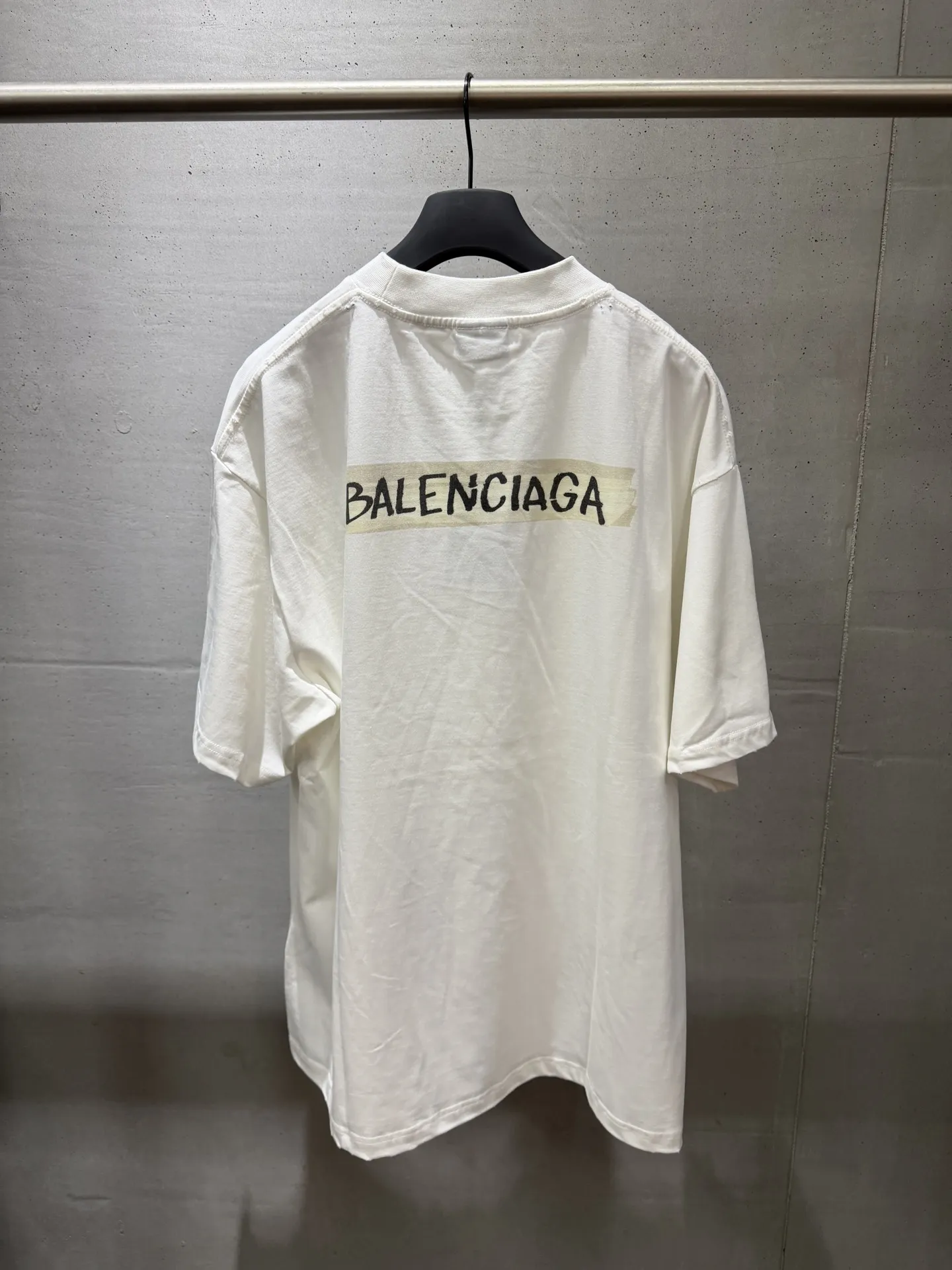 Tape Logo Oversized T-Shirt D15020054 — view 2