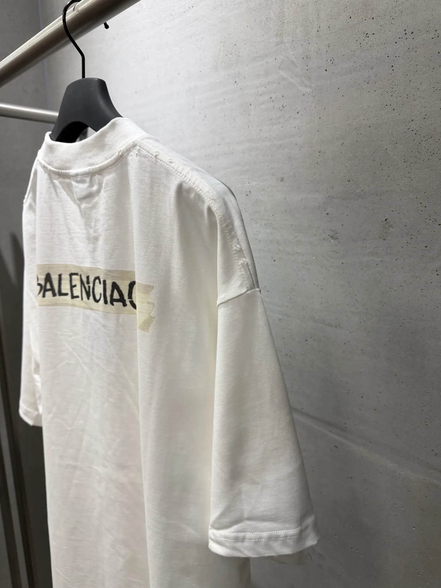 Tape Logo Oversized T-Shirt D15020054 — view 7