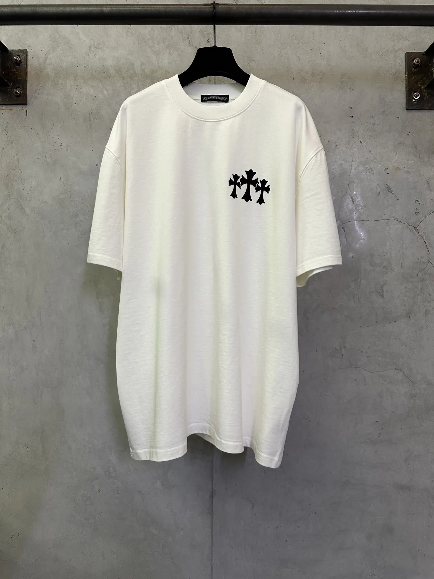 Cross Flocked Logo Cotton T-Shirt D17511977