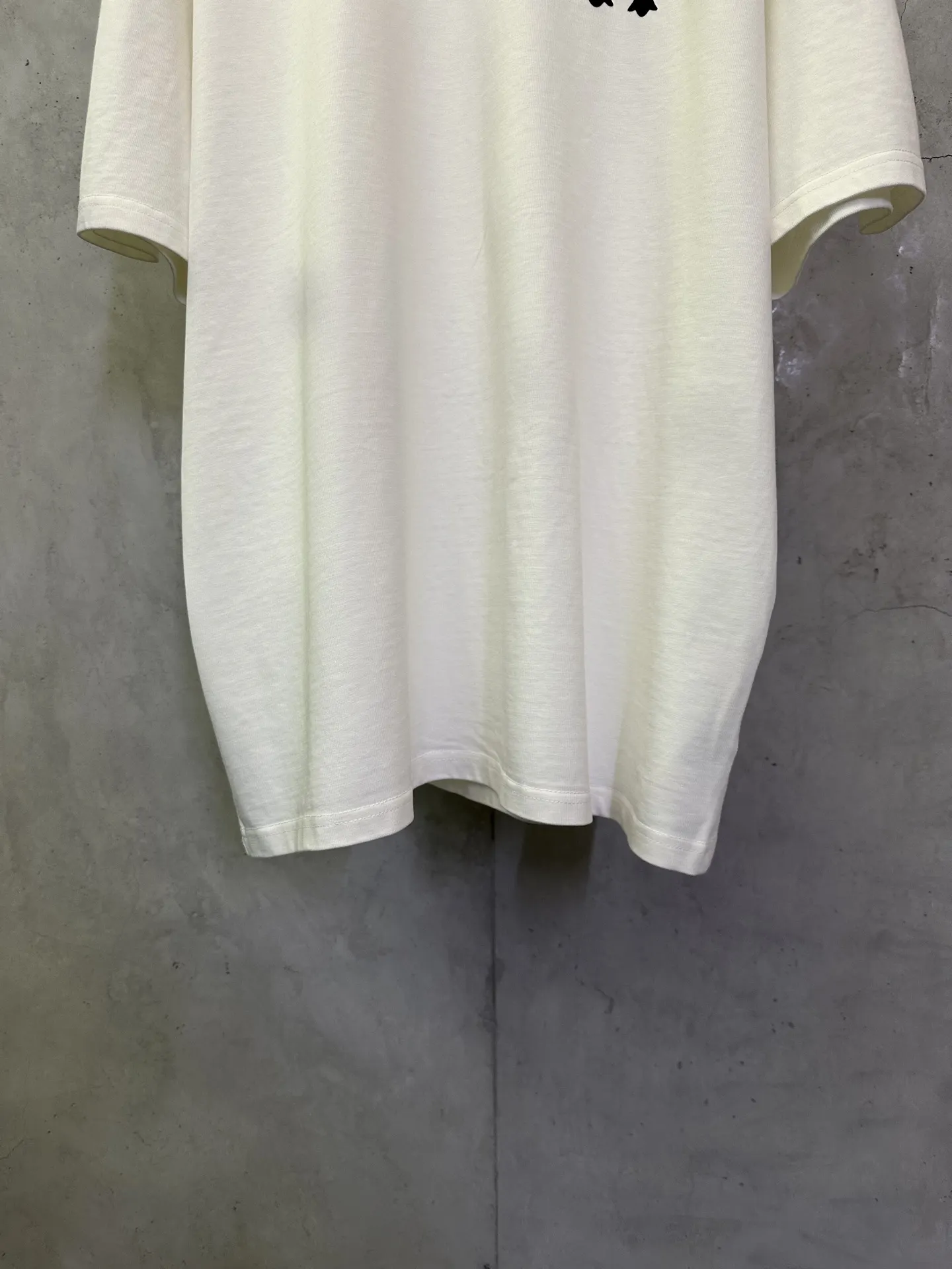Cross Flocked Logo Cotton T-Shirt D17511977 — view 4