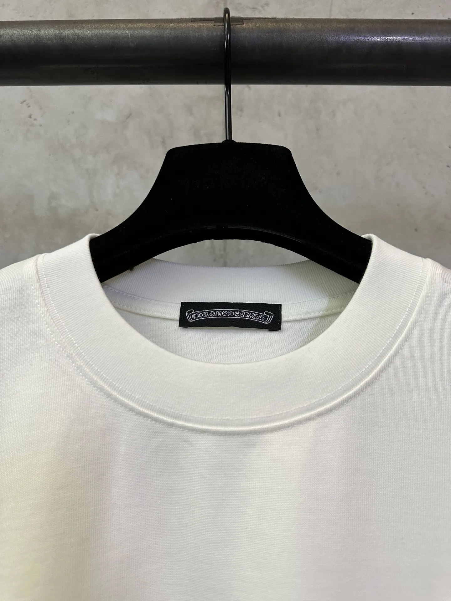 Cross Flocked Logo Cotton T-Shirt D17511977 — view 7
