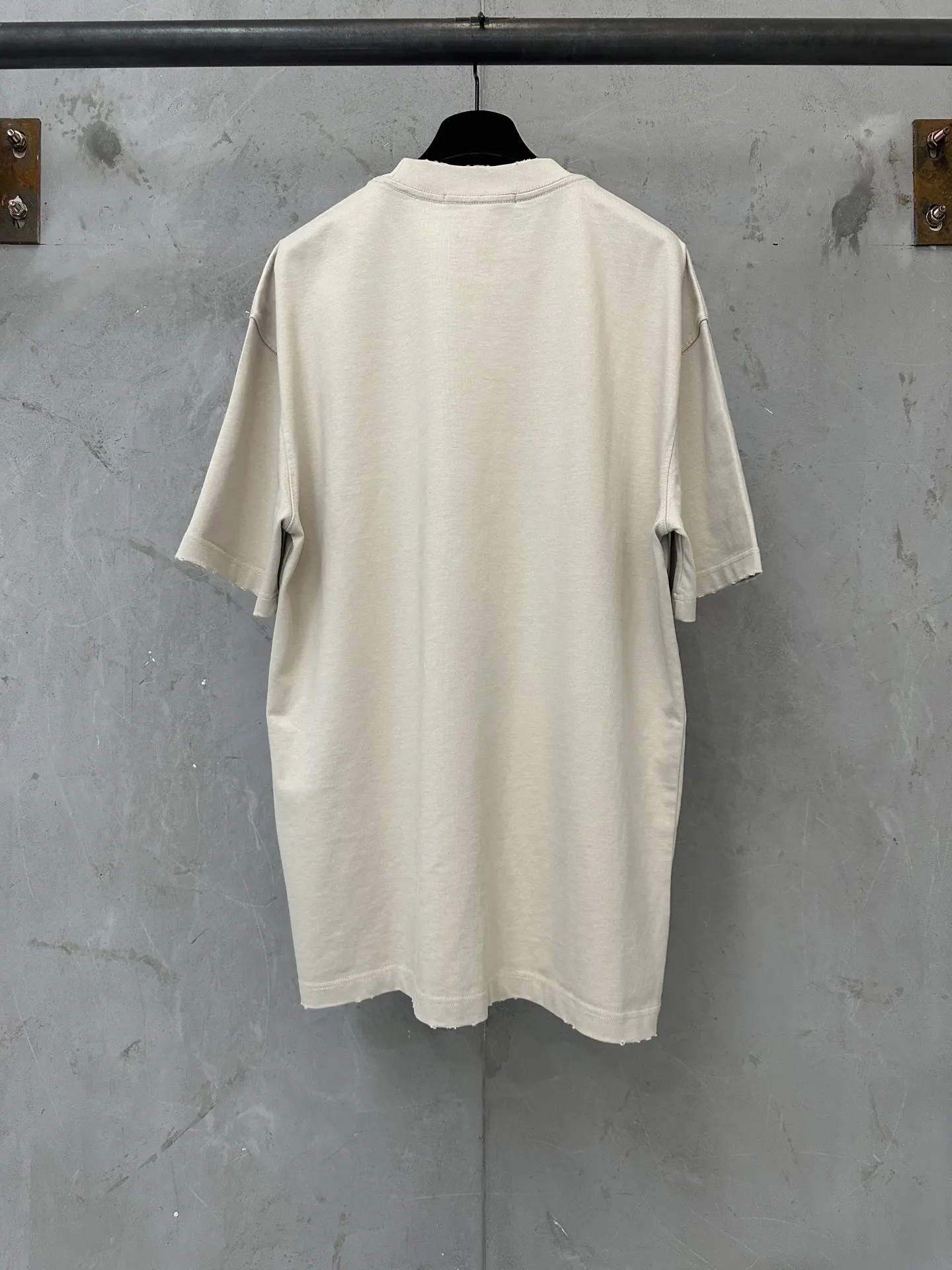 Bear Graphic Heavyweight Cotton T-Shirt D18011746 — view 2