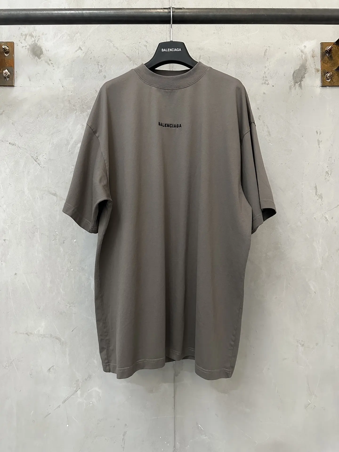 Logo Embroidered Oversized T-Shirt D18518975