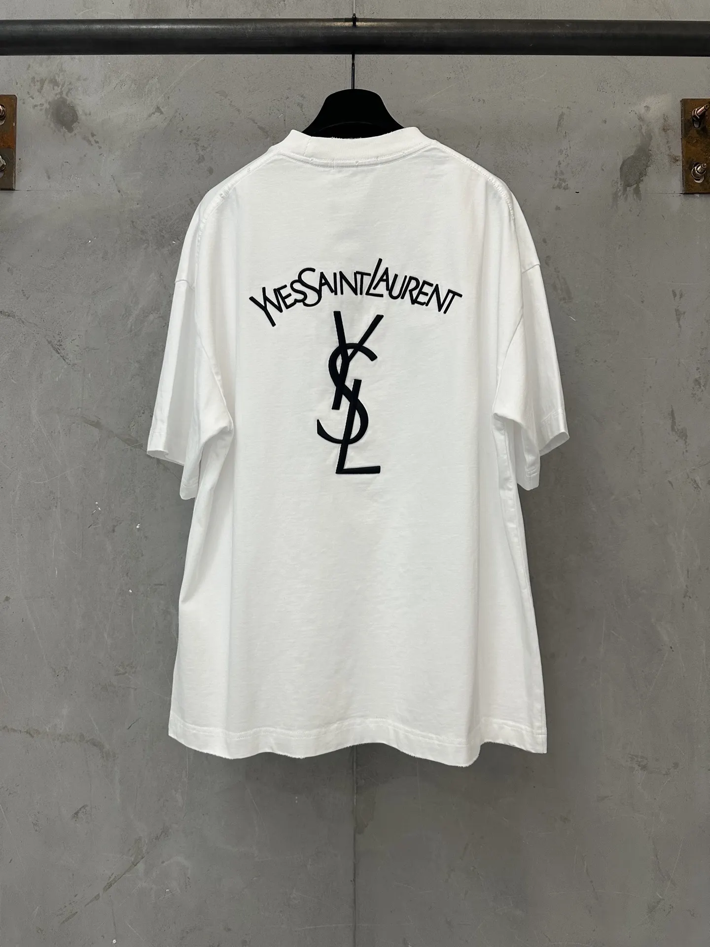 Logo Embroidered Heavyweight Cotton T-Shirt D19011757 — view 2