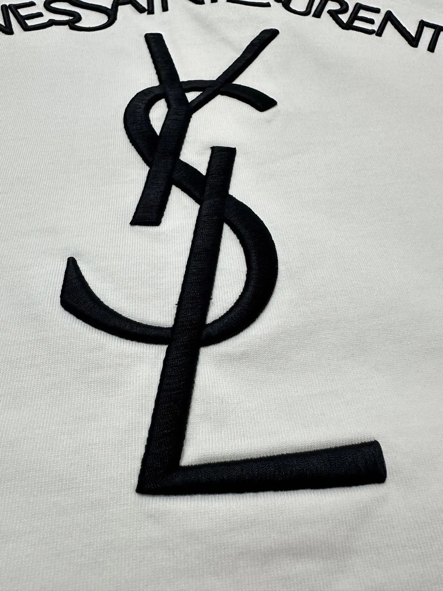 Logo Embroidered Heavyweight Cotton T-Shirt D19011757 — view 11