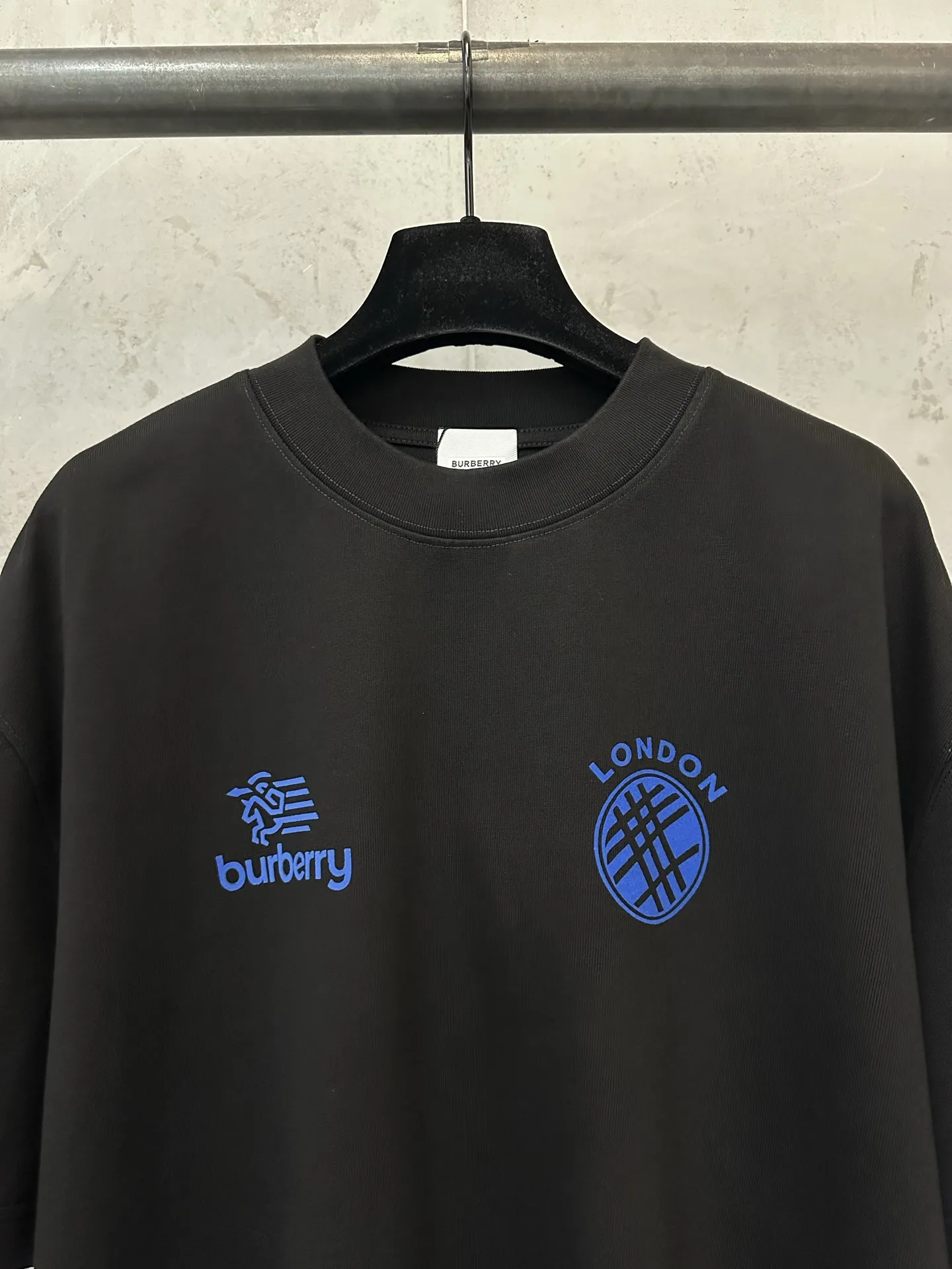 Logo Print Heavyweight Cotton T-Shirt D19025020 — view 5