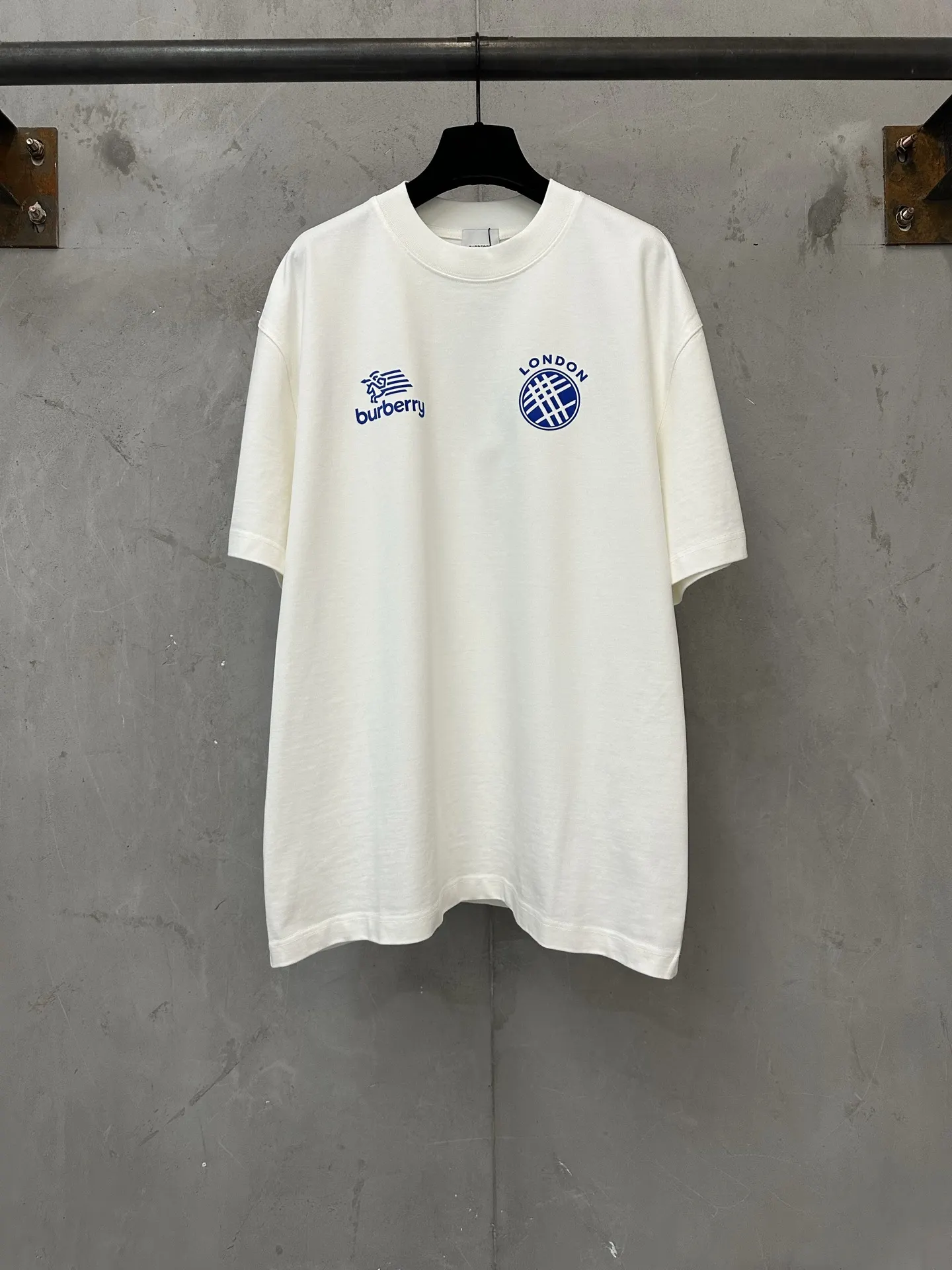 Logo Graphic Heavyweight Cotton T-Shirt D19025019