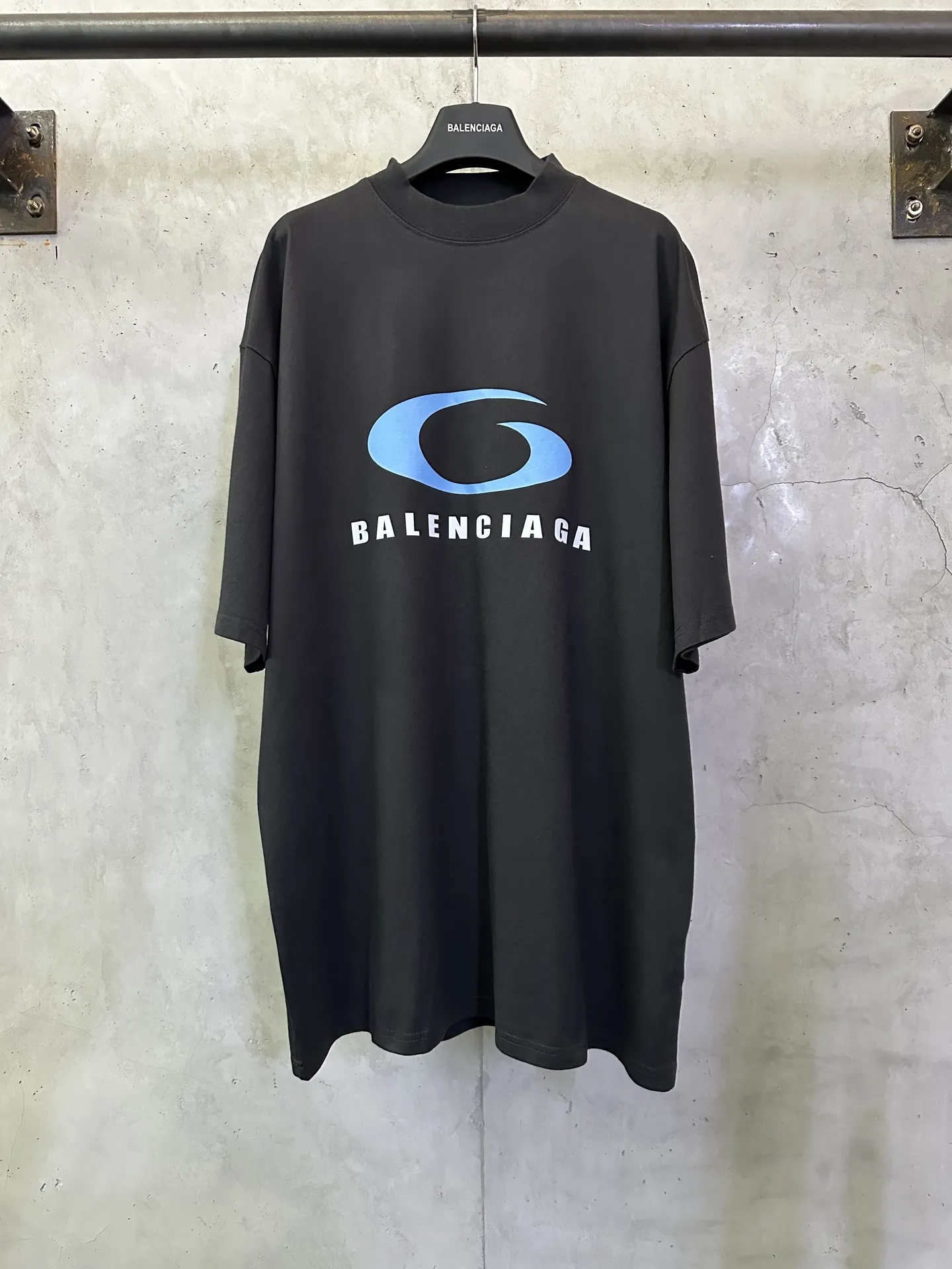 Logo Print Oversized Cotton T-Shirt D19512918