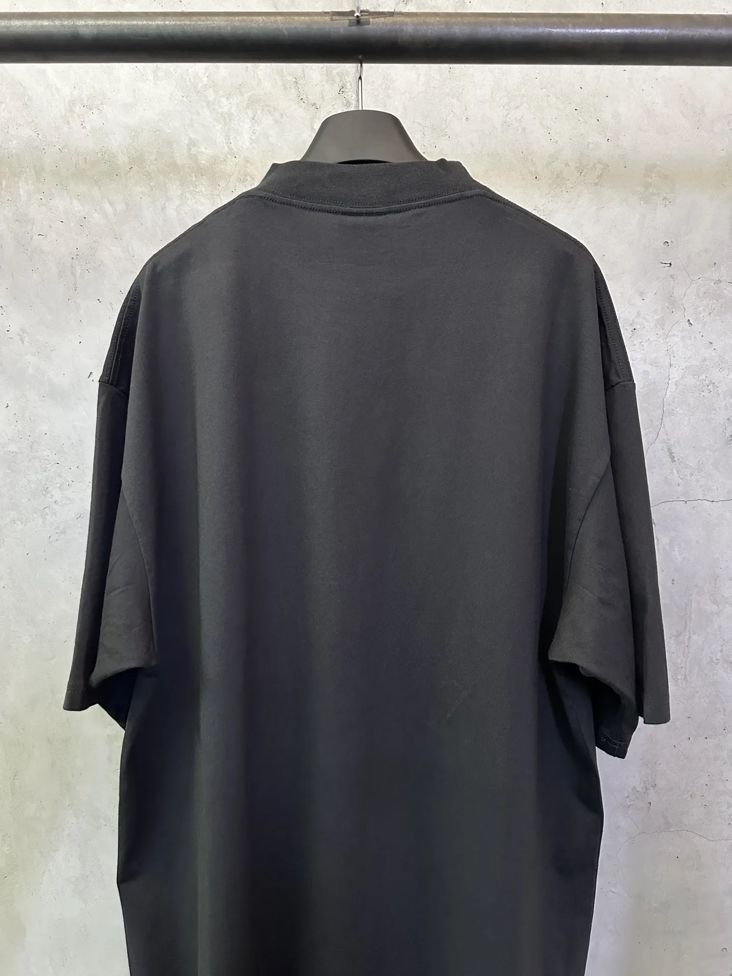 Logo Print Oversized Cotton T-Shirt D19512918 — view 5