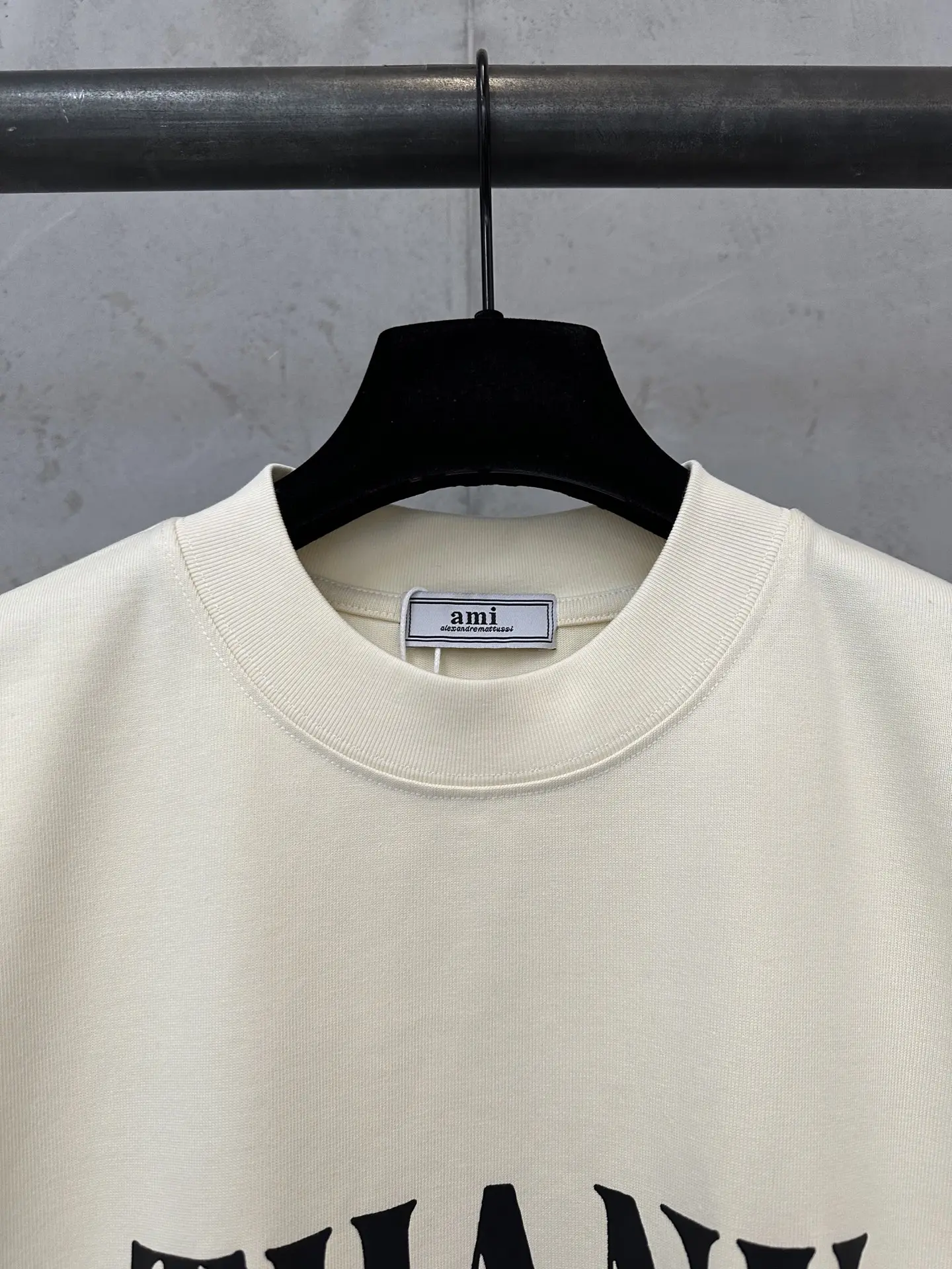 Logo-Print Heavyweight Cotton T-Shirt D20011875 — view 5