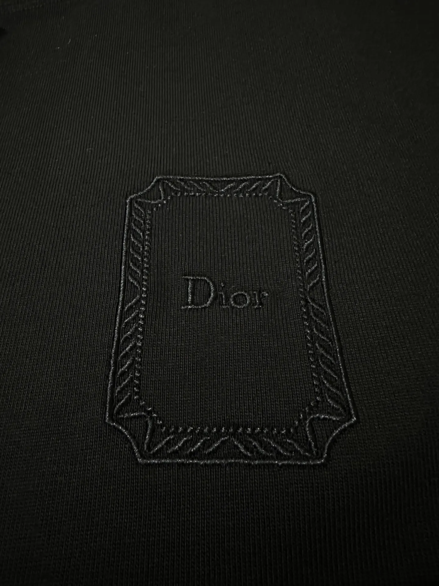 Embroidered Heavyweight Cotton T-Shirt D21023502 — view 7