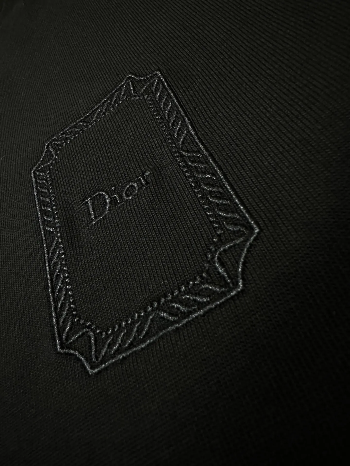 Embroidered Heavyweight Cotton T-Shirt D21023502 — view 8